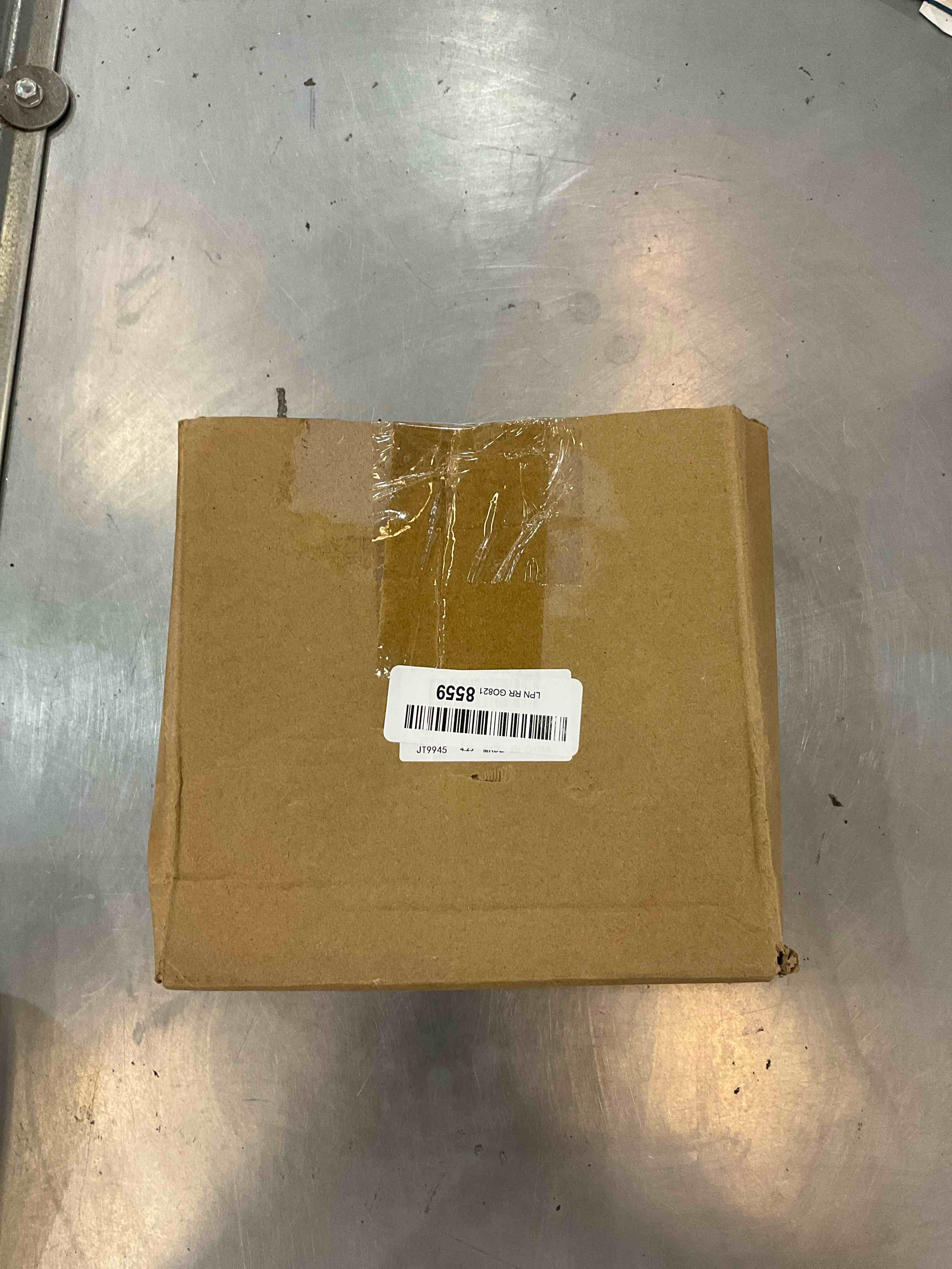 https://s3.amazonaws.com/lotting-images-prod/bidfta/EXS00546814_1695741451220.jpeg