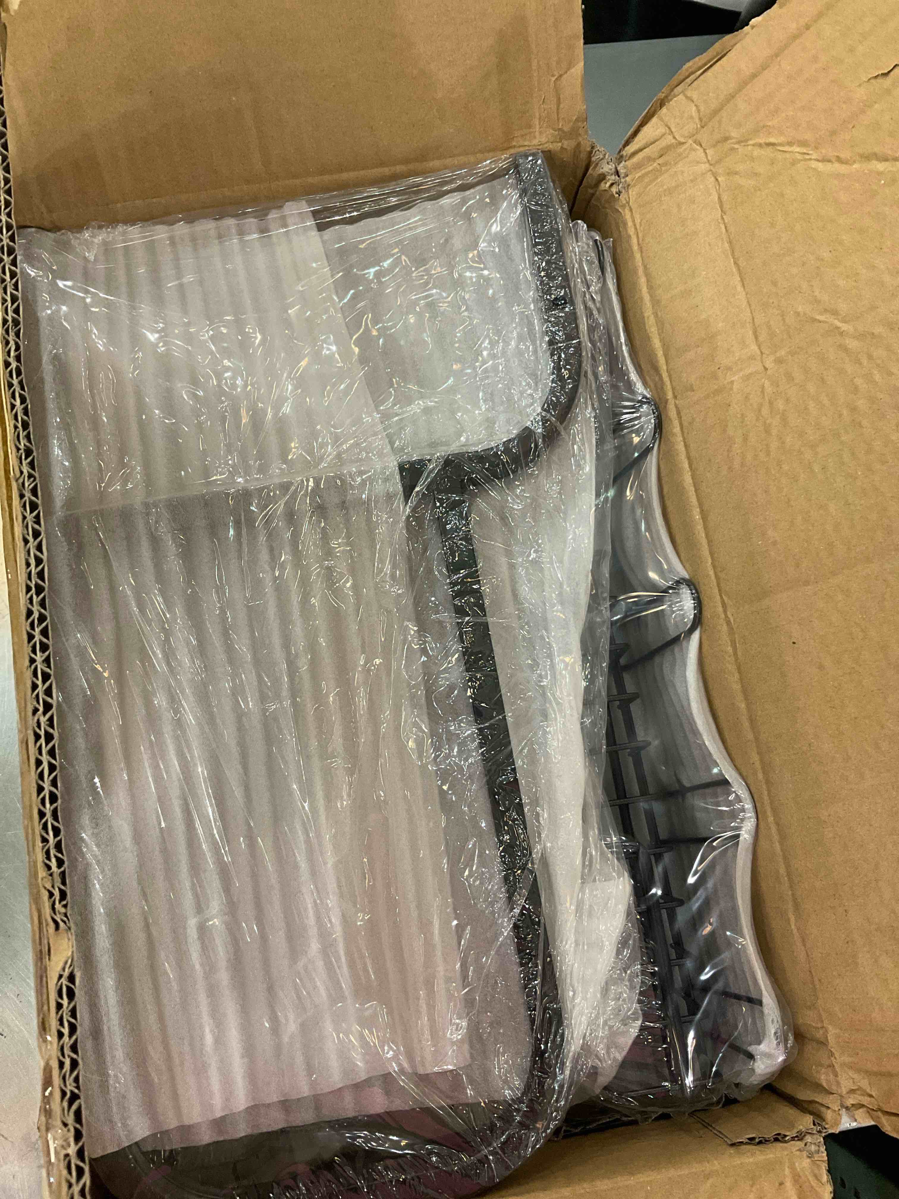 https://s3.amazonaws.com/lotting-images-prod/bidfta/EXS00547420_1696440259935.jpeg
