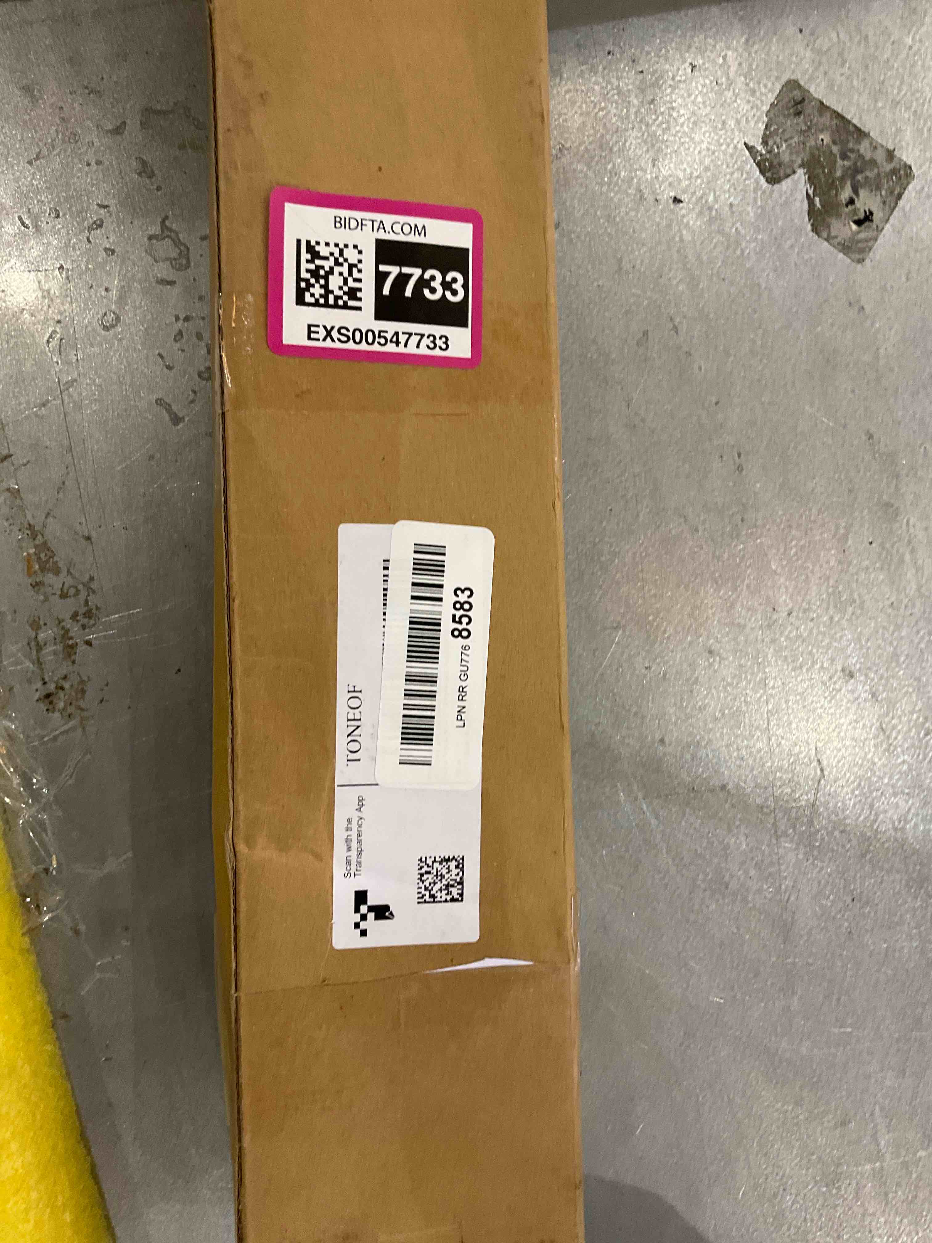 https://s3.amazonaws.com/lotting-images-prod/bidfta/EXS00547733_1695825842543.jpeg