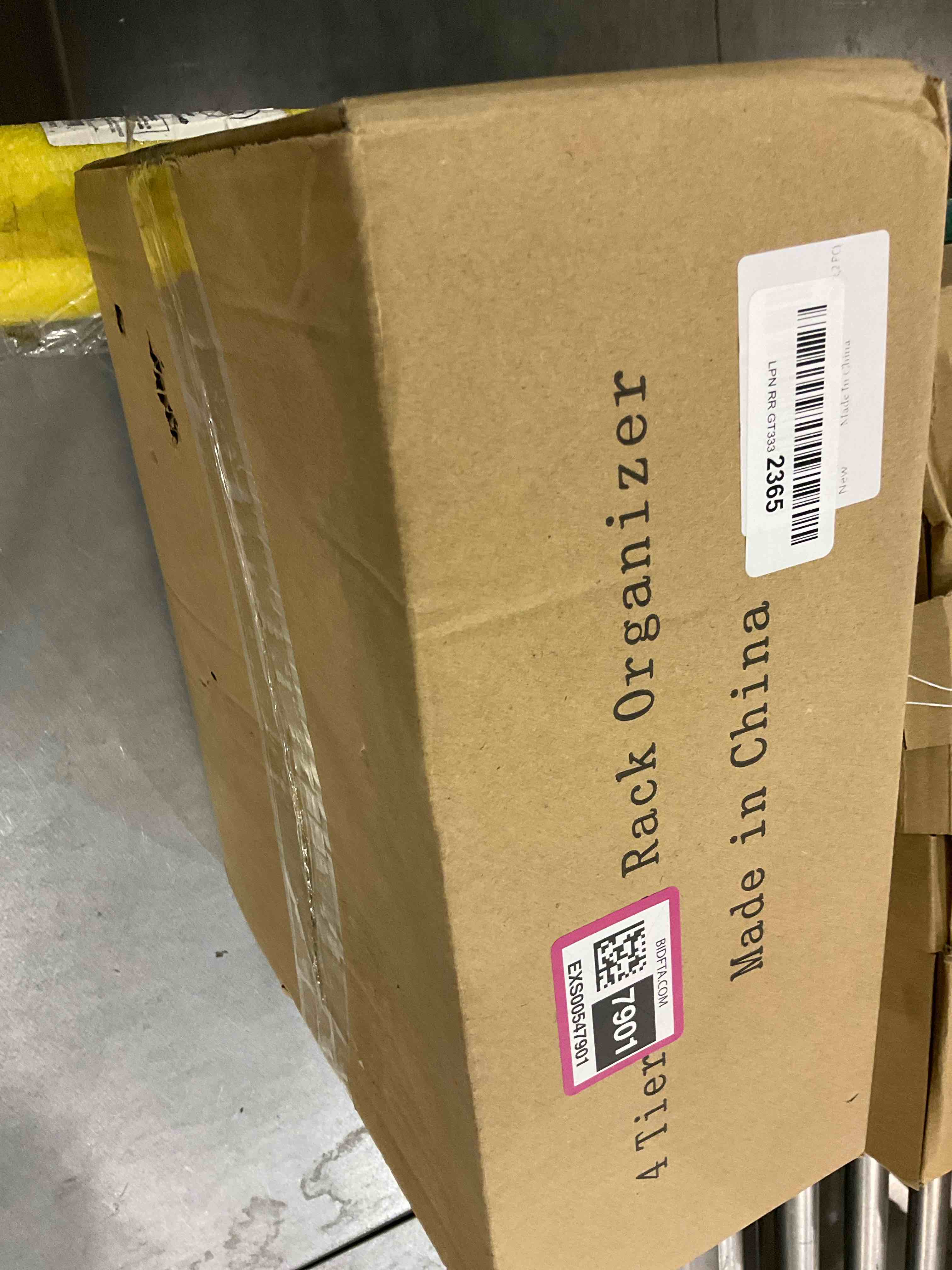 https://s3.amazonaws.com/lotting-images-prod/bidfta/EXS00547901_1695909027322.jpeg