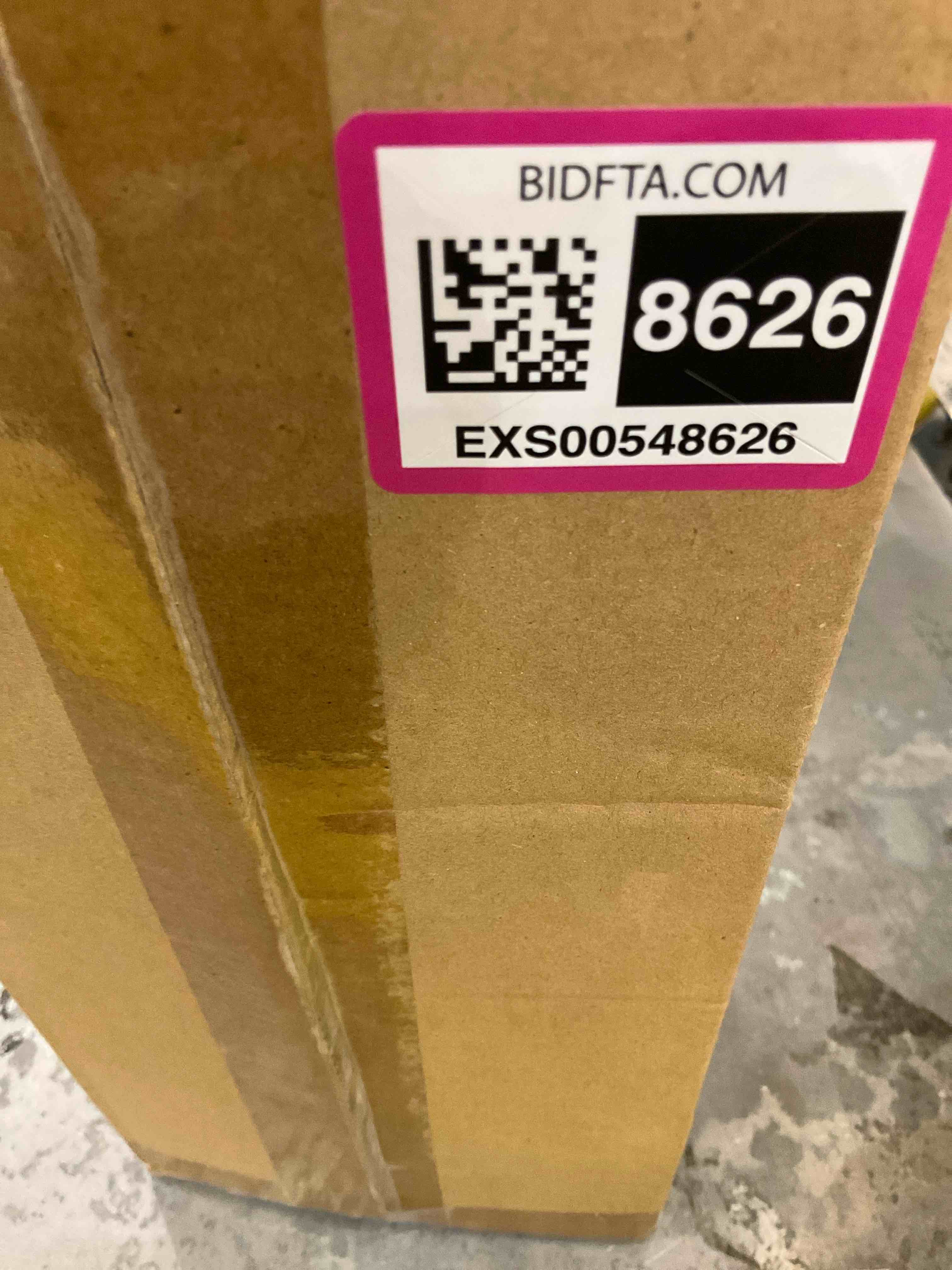 https://s3.amazonaws.com/lotting-images-prod/bidfta/EXS00548626_1695742221680.jpeg