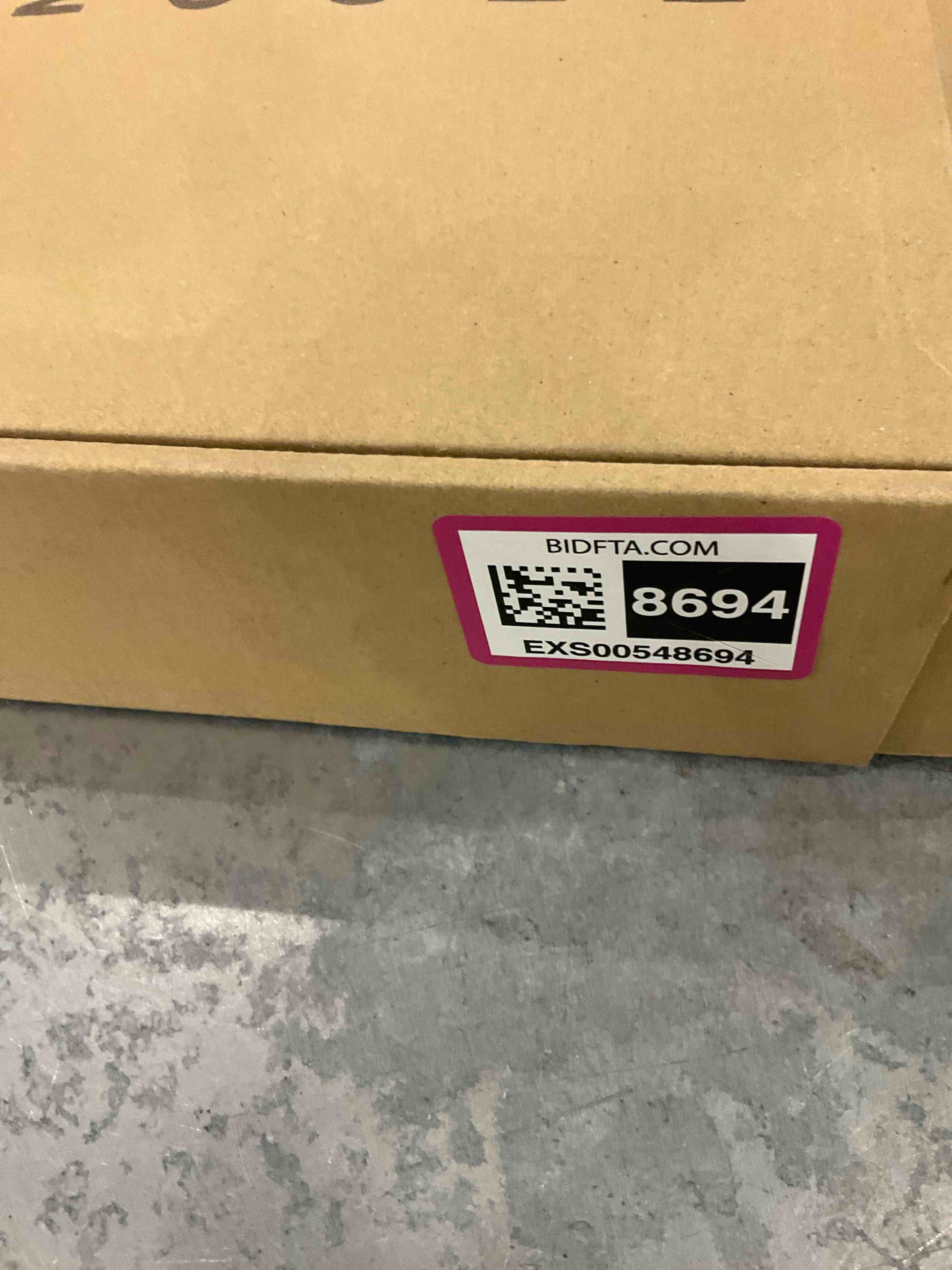 https://s3.amazonaws.com/lotting-images-prod/bidfta/EXS00548694_1695756274792.jpeg