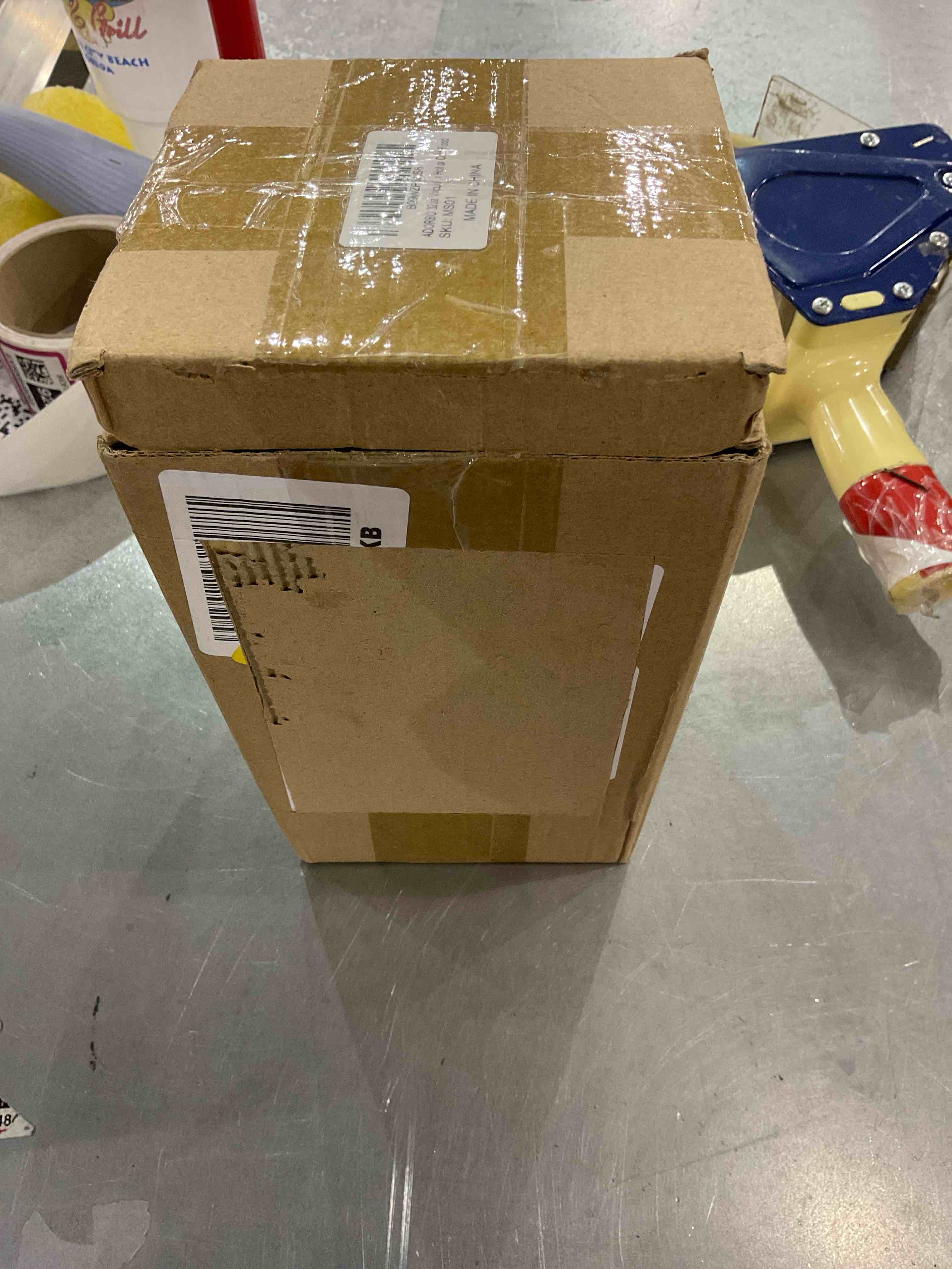 https://s3.amazonaws.com/lotting-images-prod/bidfta/EXS00549258_1695989440593.jpeg