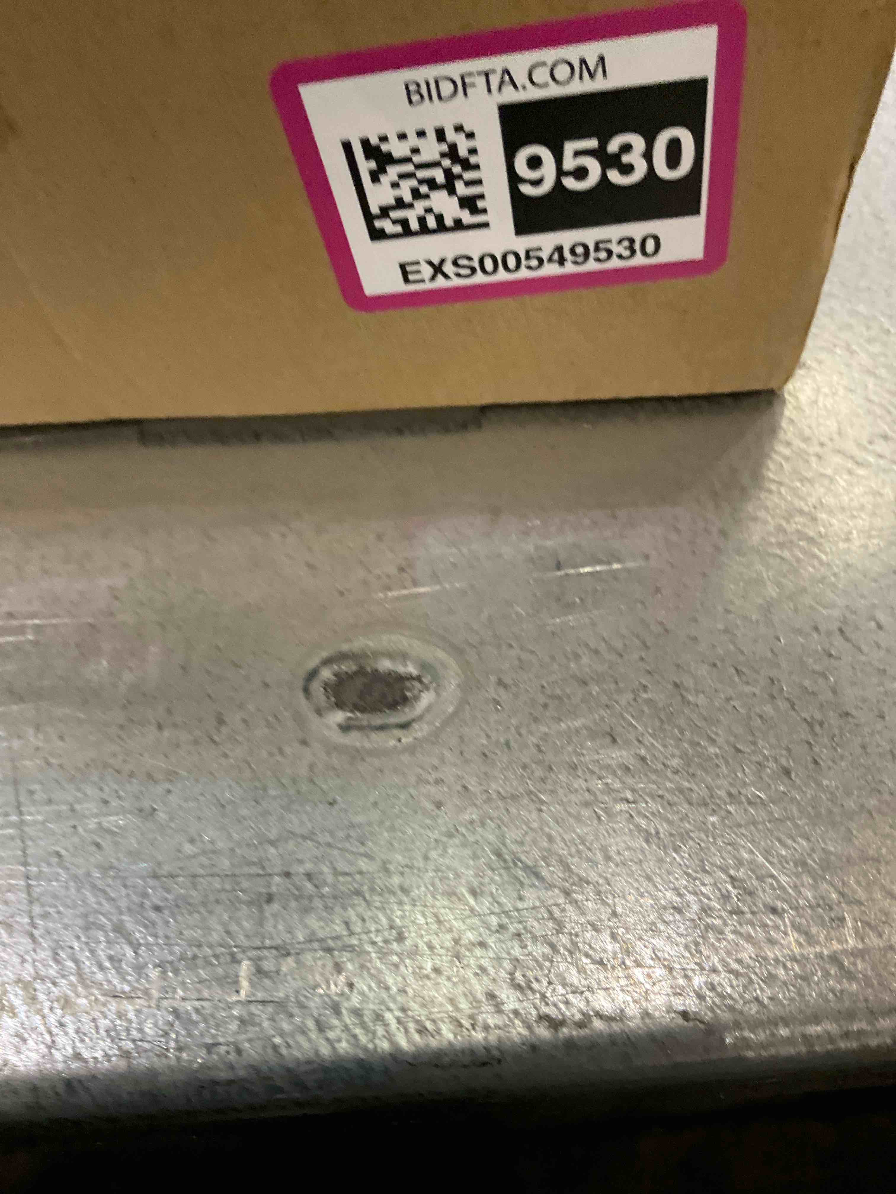 https://s3.amazonaws.com/lotting-images-prod/bidfta/EXS00549530_1695753906808.jpeg
