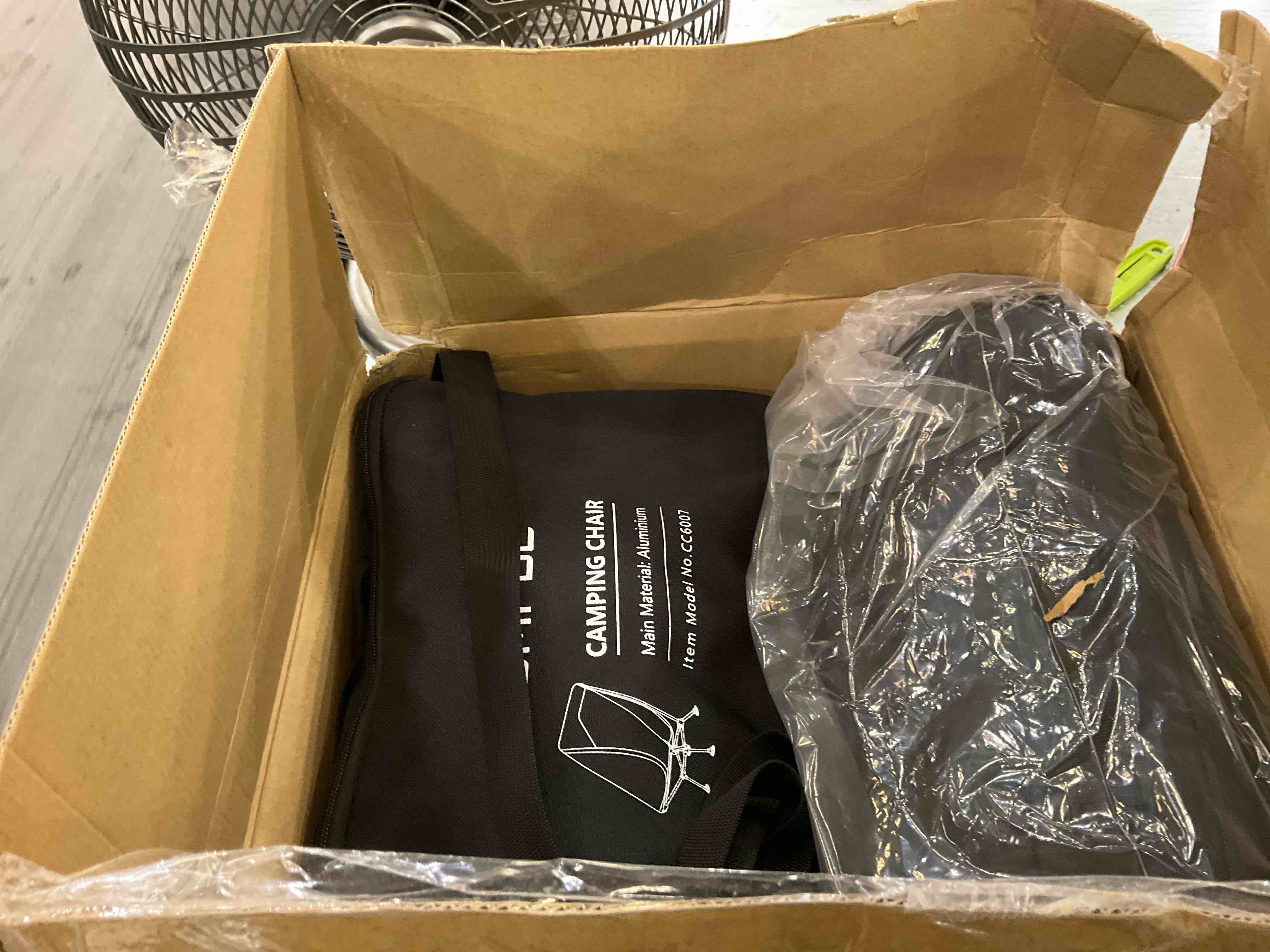 https://s3.amazonaws.com/lotting-images-prod/bidfta/EXS00549623_1695823855448.jpeg