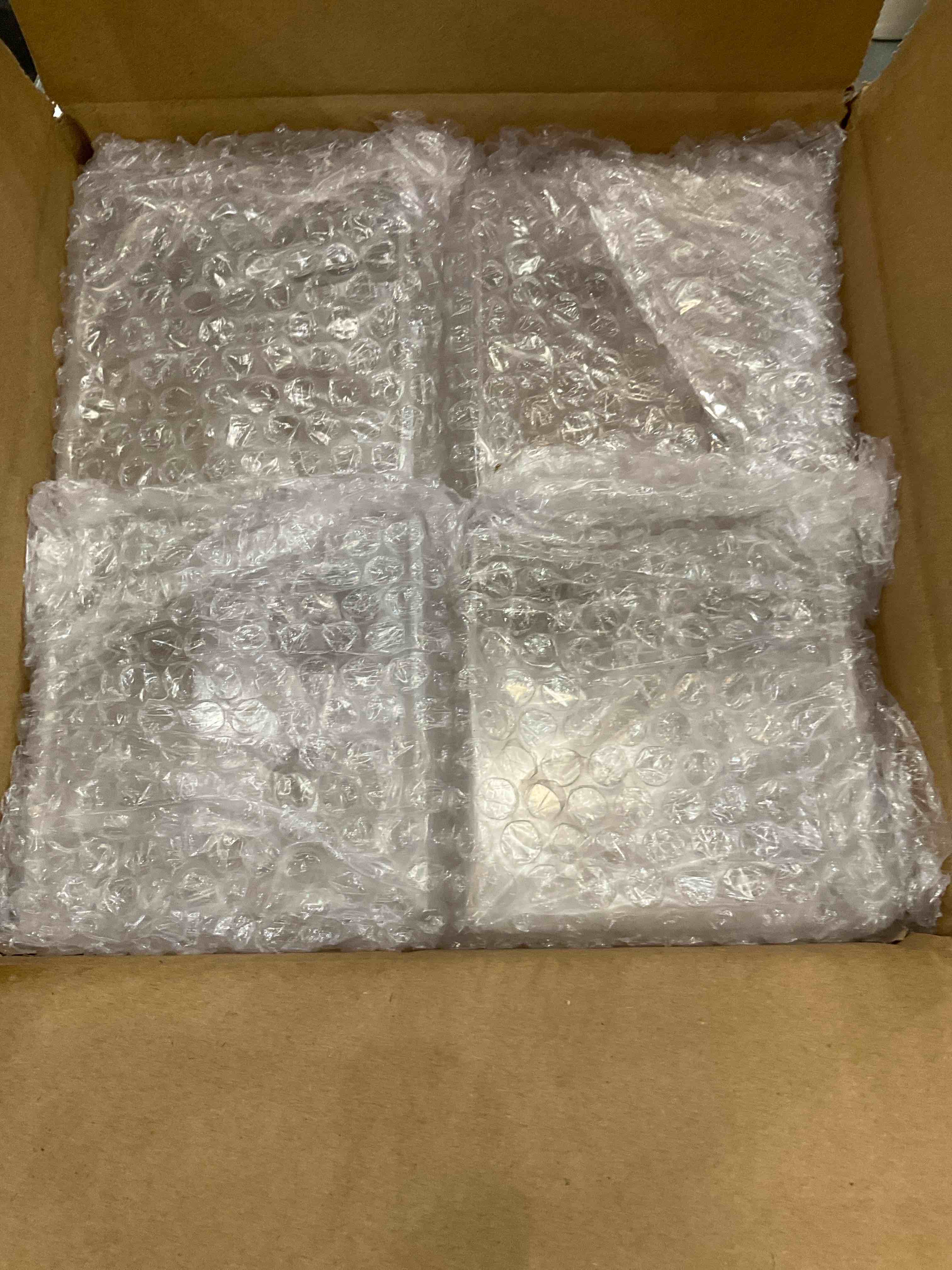 https://s3.amazonaws.com/lotting-images-prod/bidfta/EXS00549824_1695921446425.jpeg