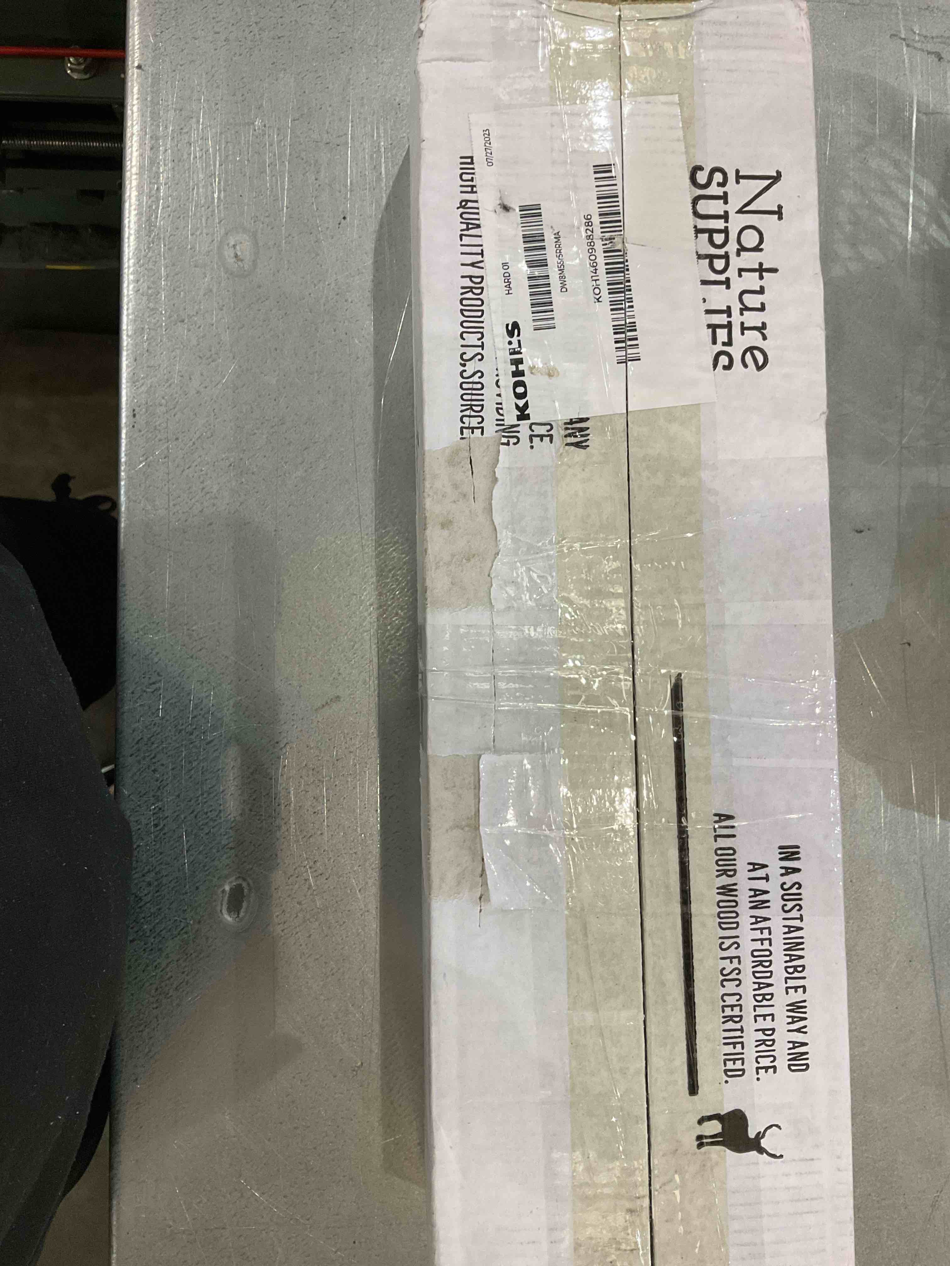 https://s3.amazonaws.com/lotting-images-prod/bidfta/EXS00549860_1695927142570.jpeg