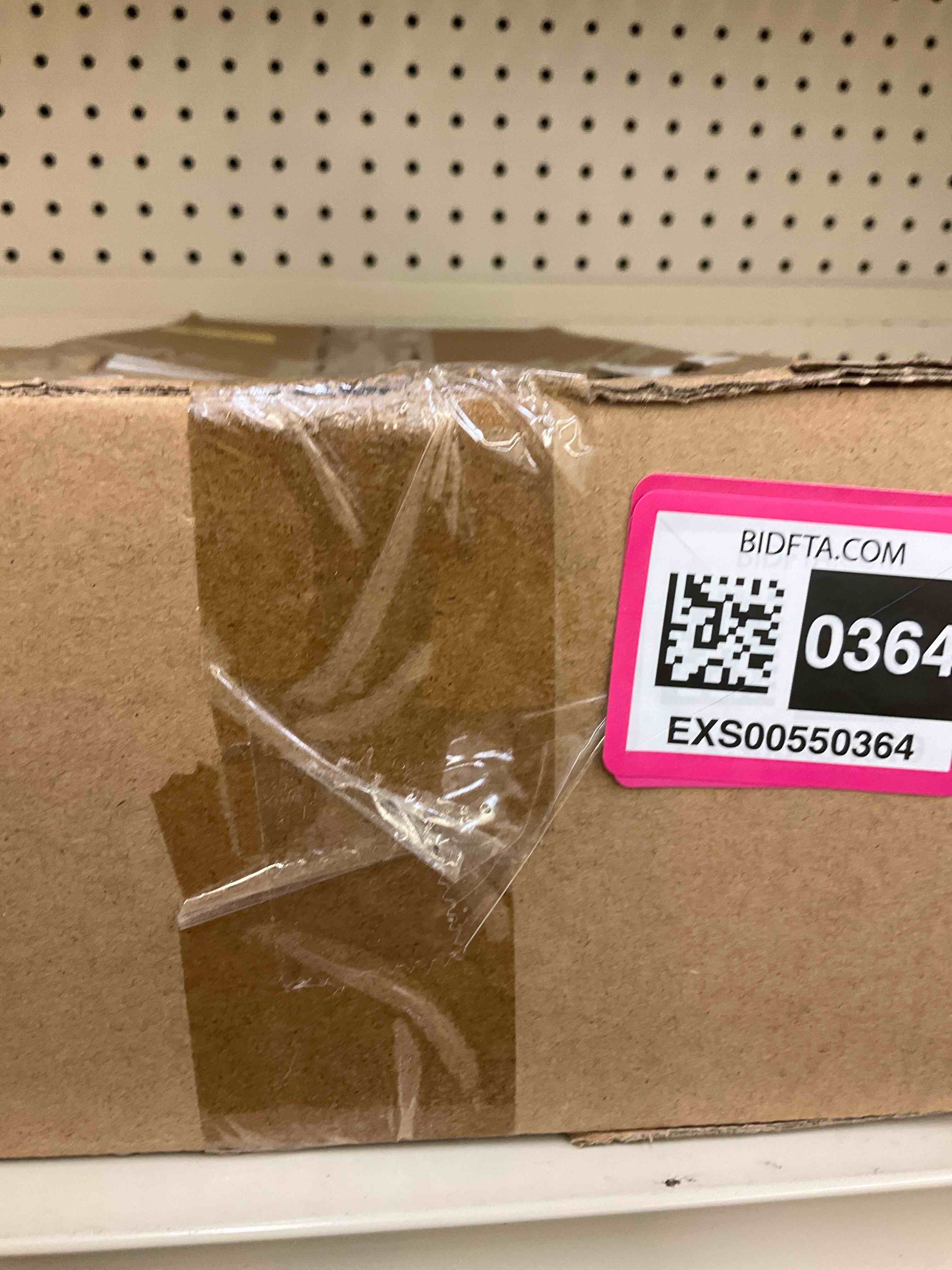 https://s3.amazonaws.com/lotting-images-prod/bidfta/EXS00550364_1695917807008.jpeg