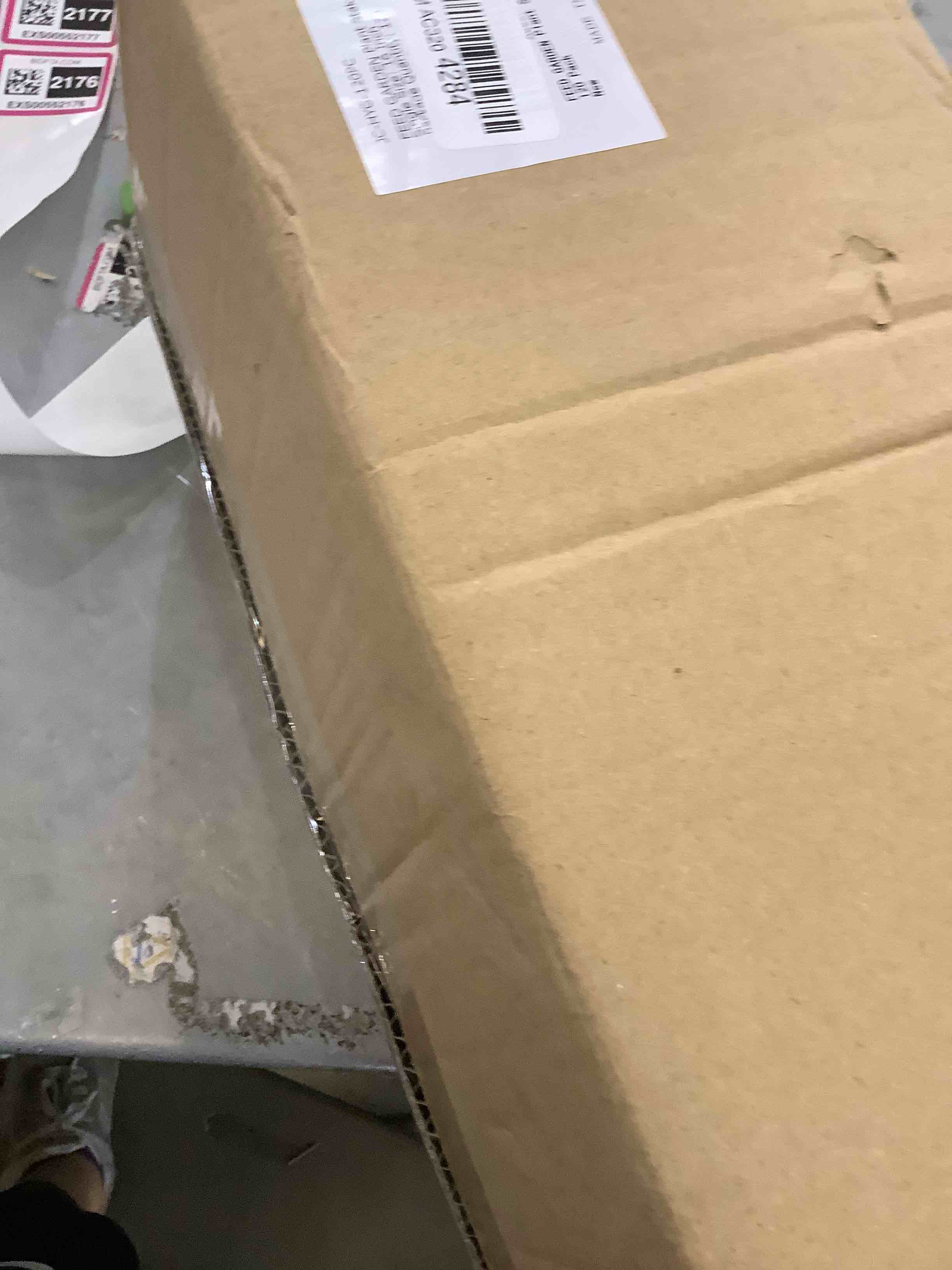https://s3.amazonaws.com/lotting-images-prod/bidfta/EXS00552175_1693589632160.jpeg