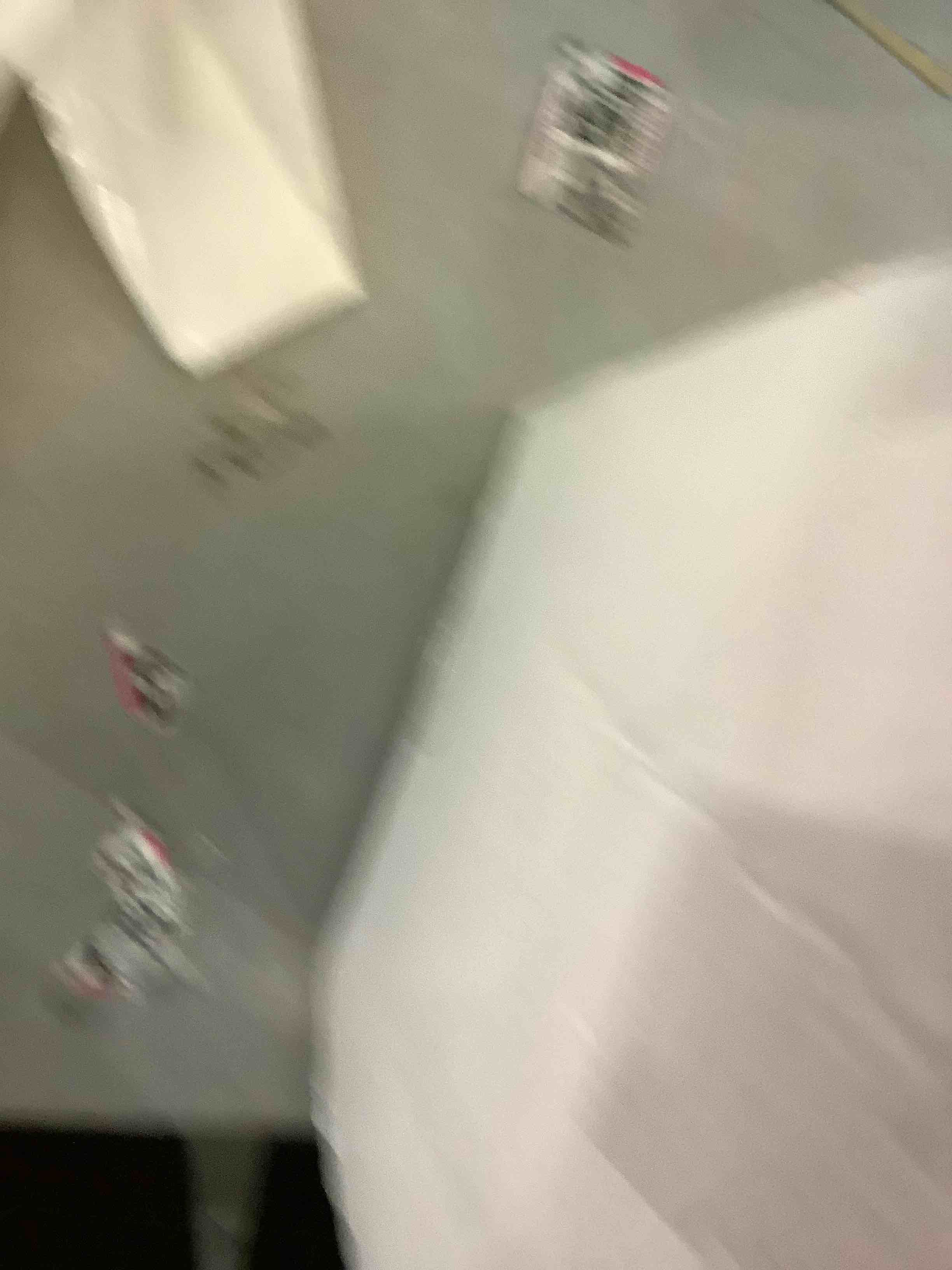https://s3.amazonaws.com/lotting-images-prod/bidfta/EXS00552284_1693927302136.jpeg