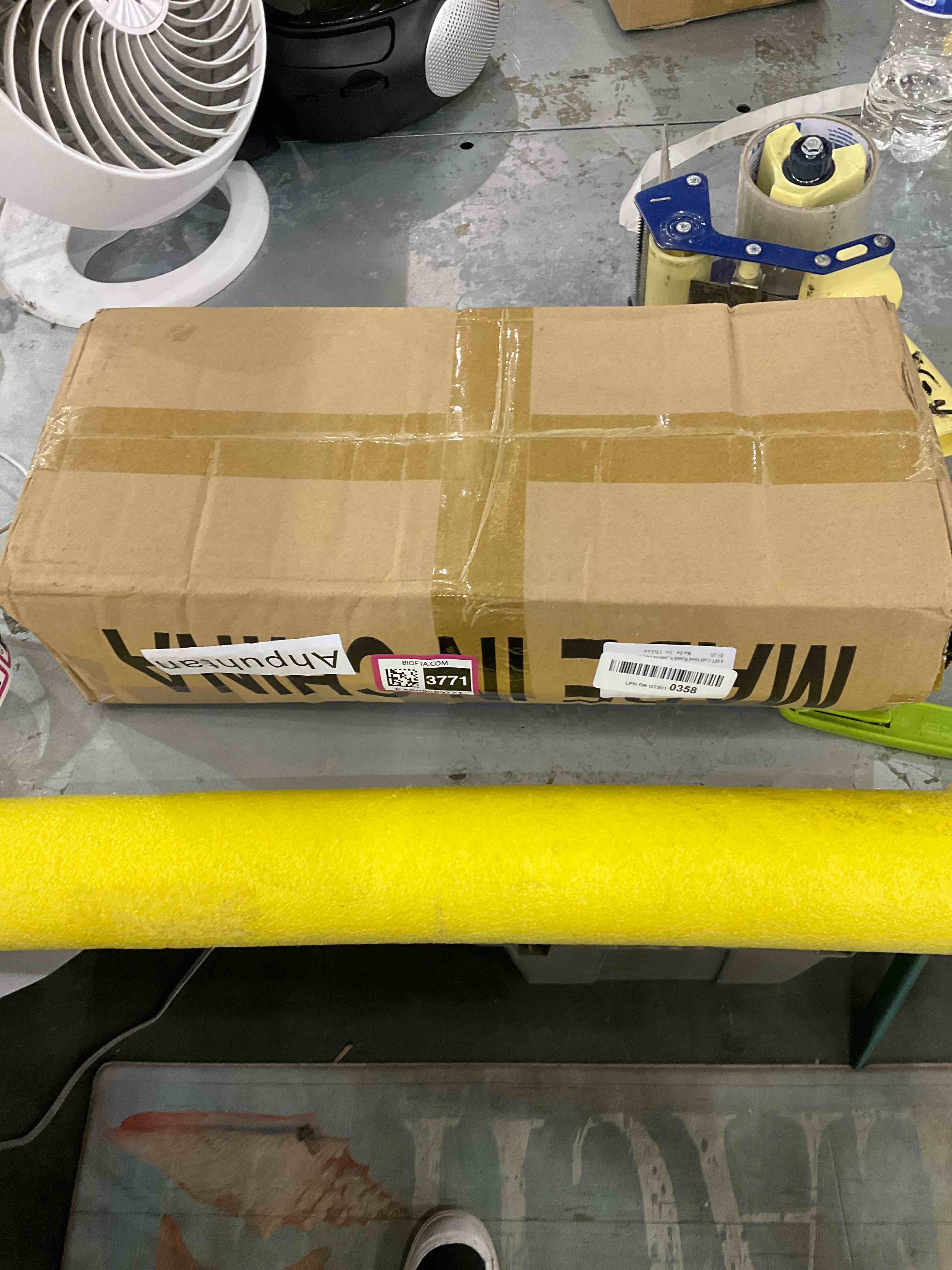 https://s3.amazonaws.com/lotting-images-prod/bidfta/EXS00553771_1694013668737.jpeg