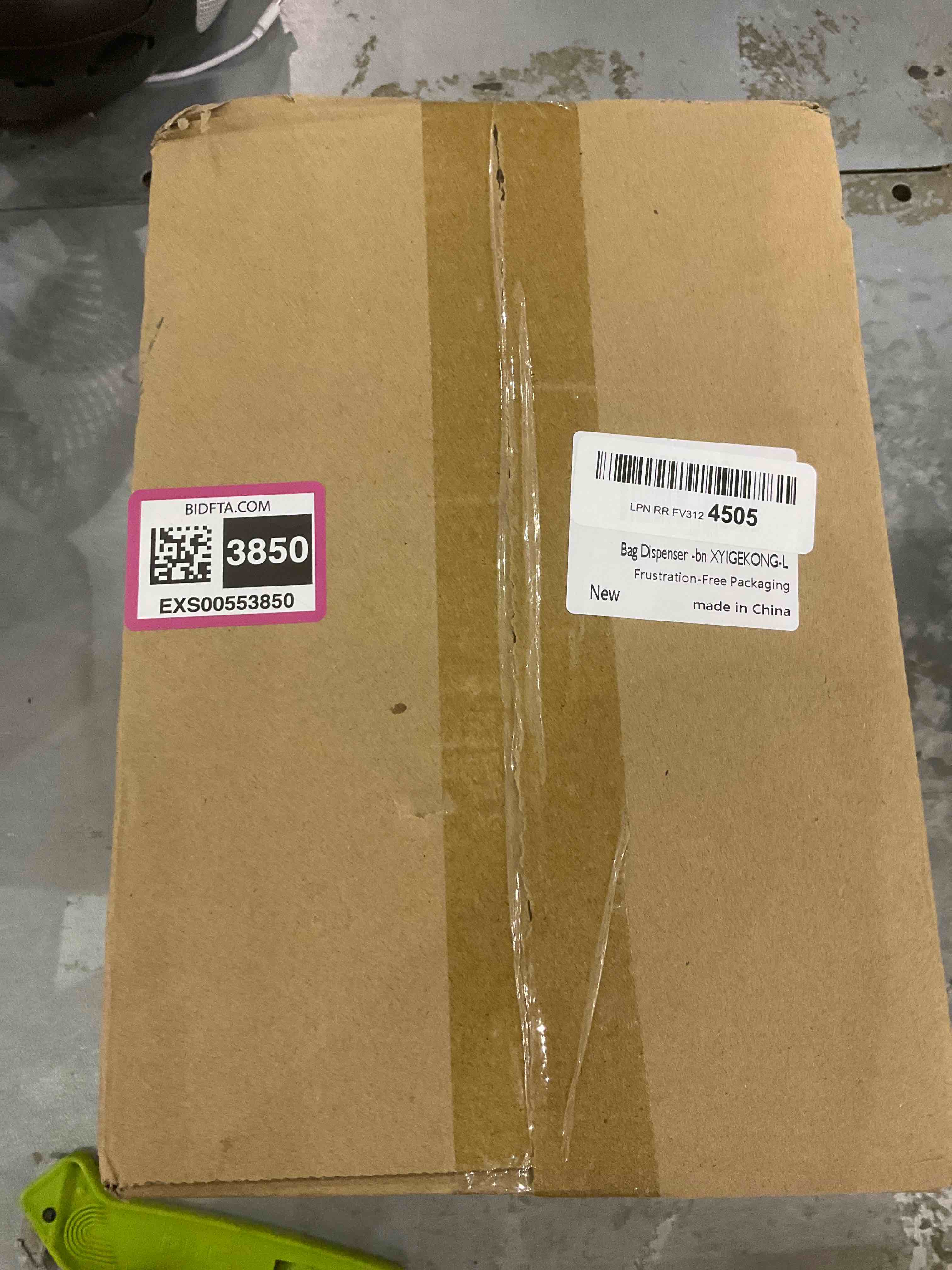 https://s3.amazonaws.com/lotting-images-prod/bidfta/EXS00553850_1694087717843.jpeg