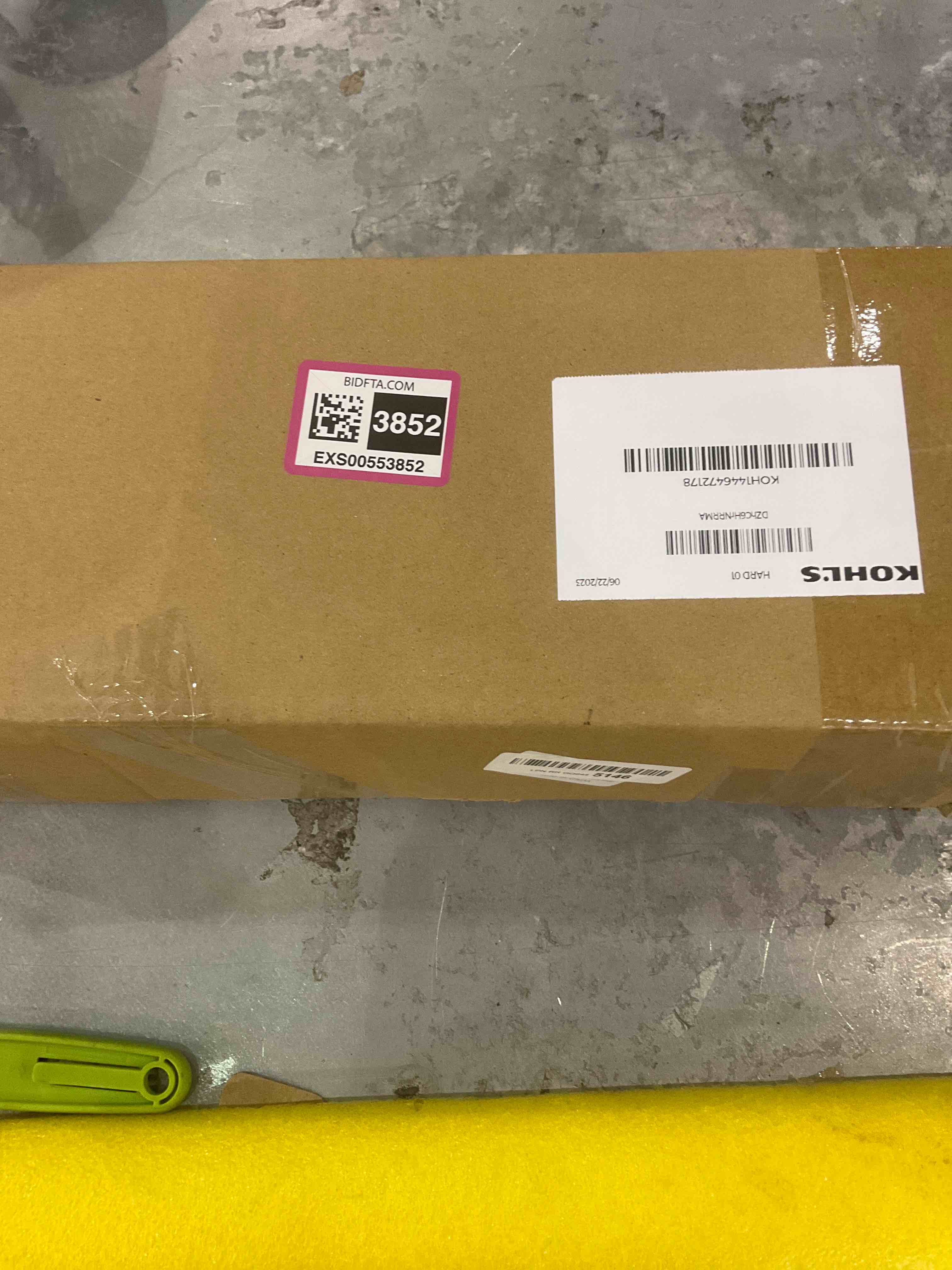 https://s3.amazonaws.com/lotting-images-prod/bidfta/EXS00553853_1694088008825.jpeg