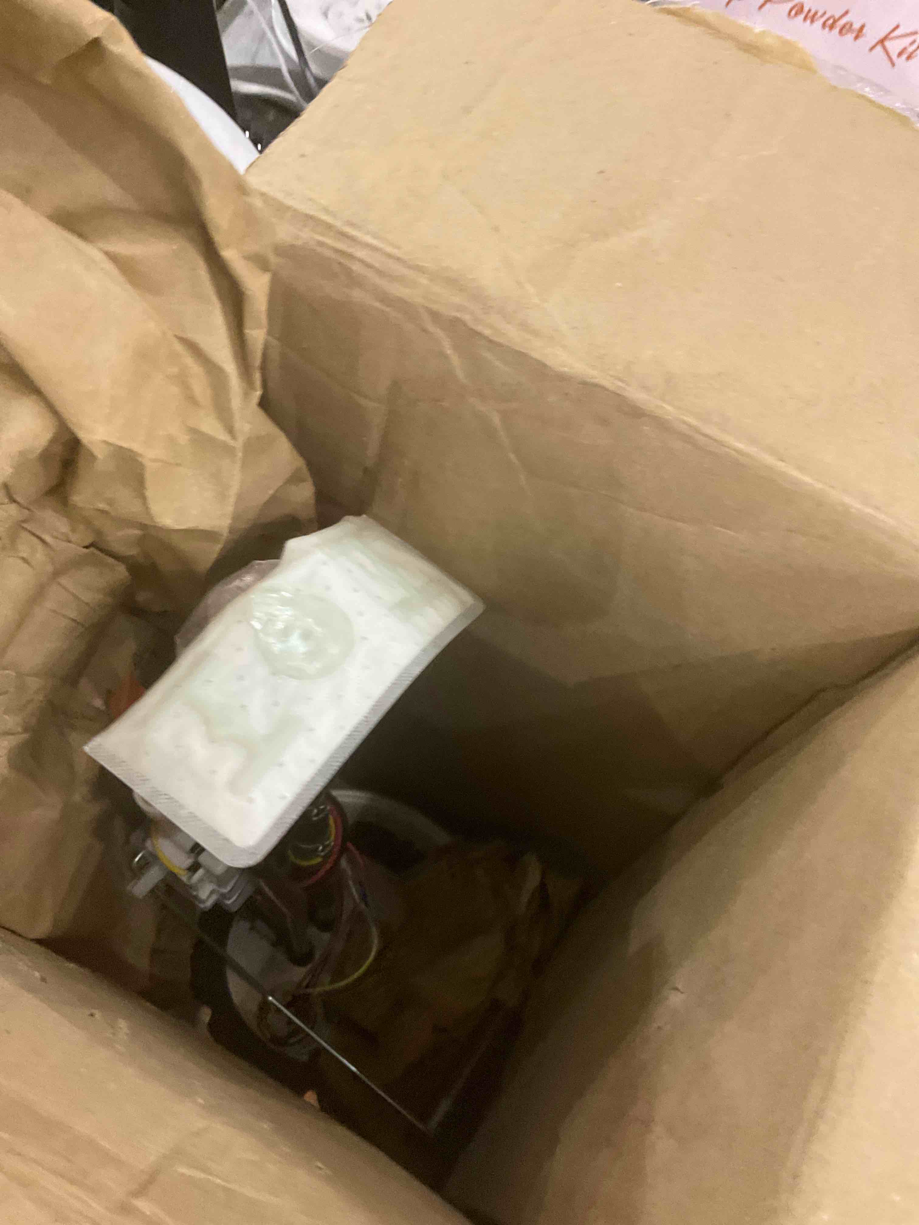 https://s3.amazonaws.com/lotting-images-prod/bidfta/EXS00553878_1694093820967.jpeg