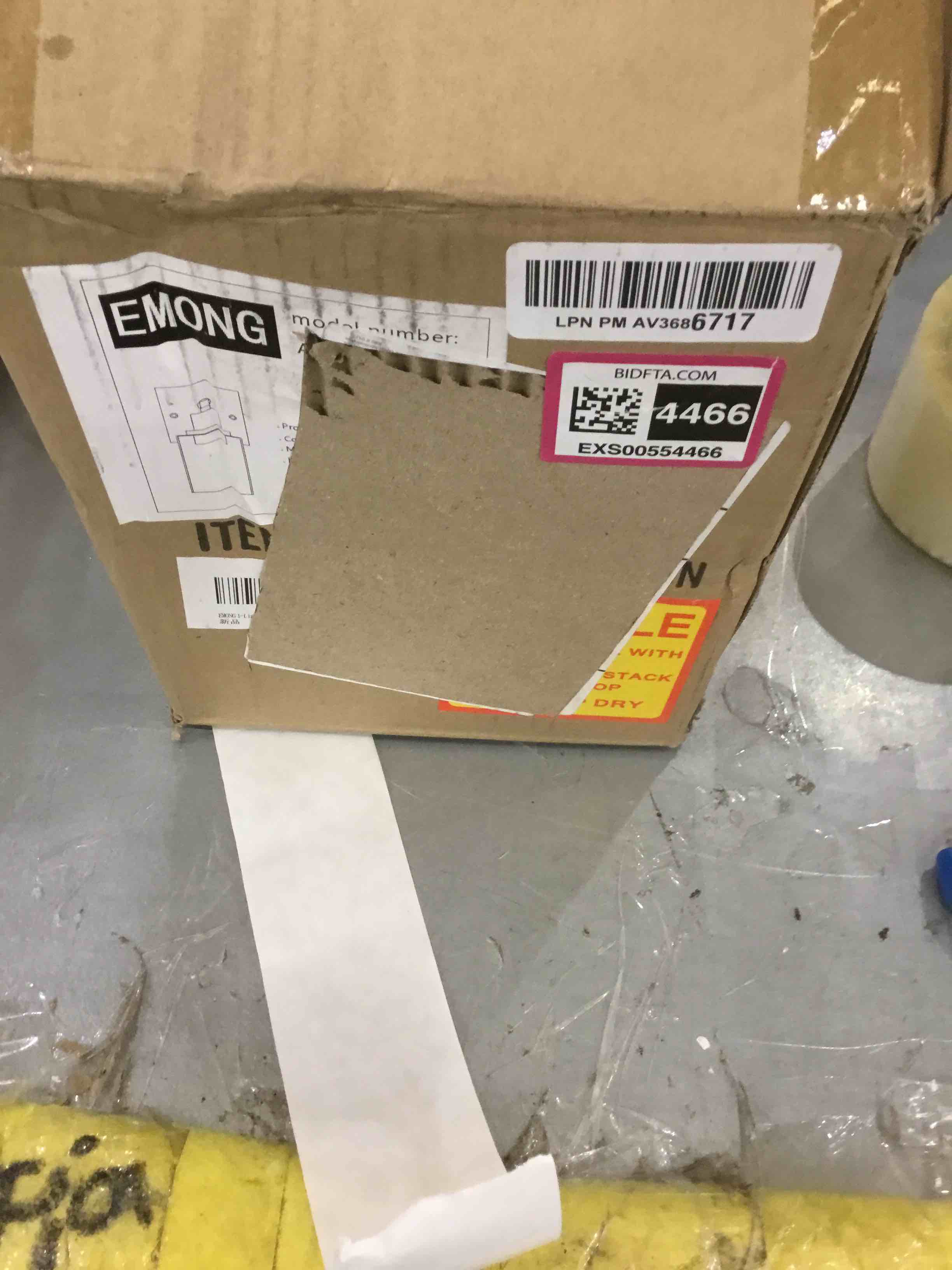 https://s3.amazonaws.com/lotting-images-prod/bidfta/EXS00554466_1694454364105.jpeg