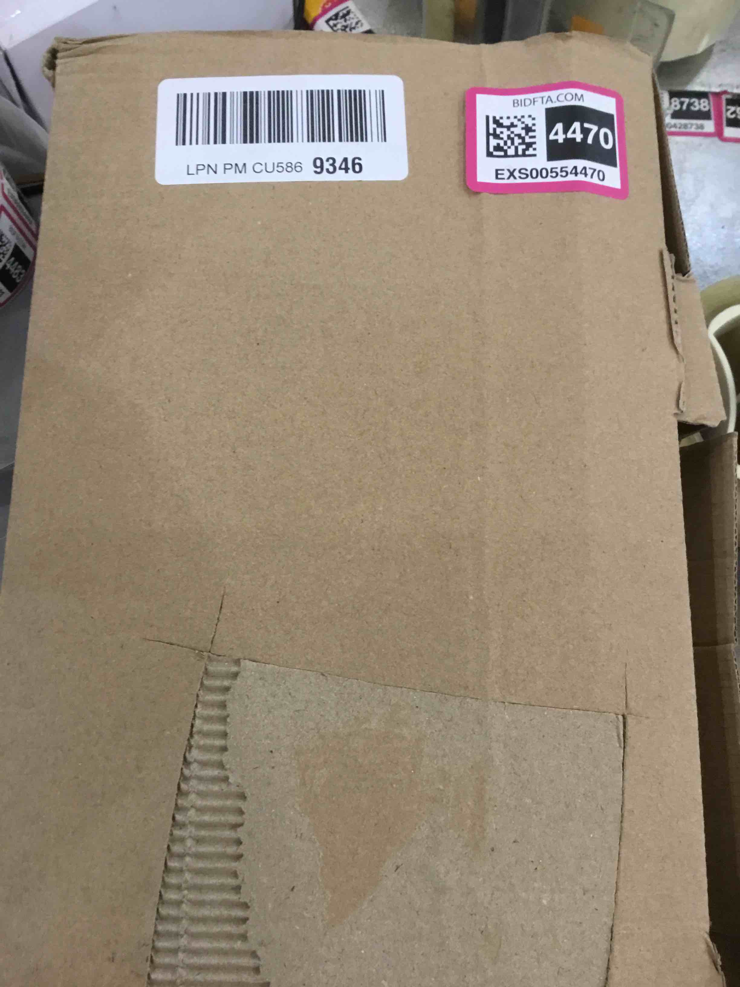 https://s3.amazonaws.com/lotting-images-prod/bidfta/EXS00554470_1694456696851.jpeg