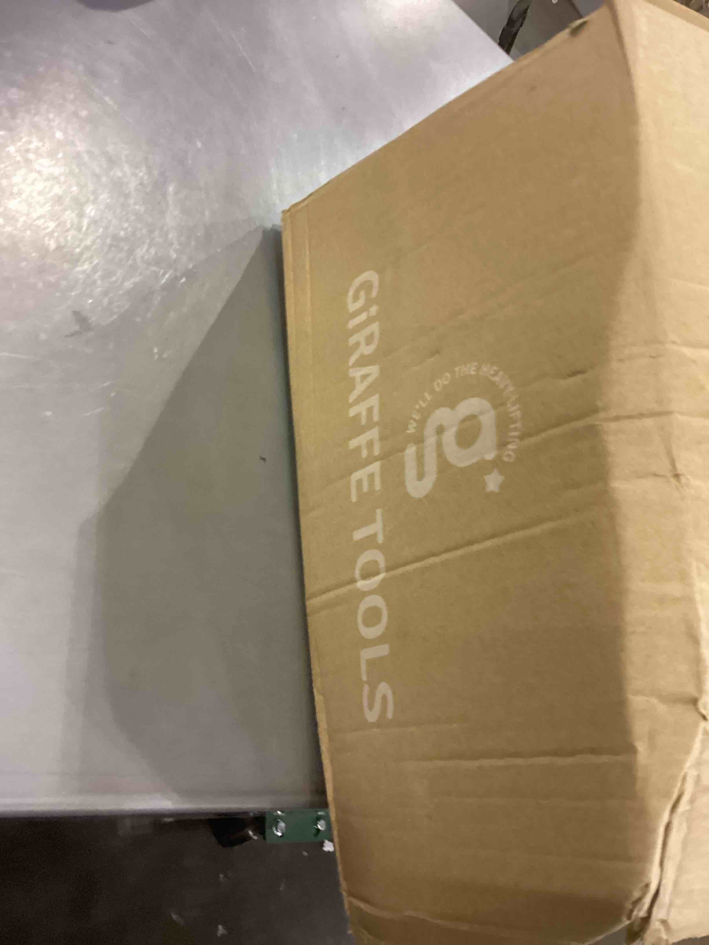 https://s3.amazonaws.com/lotting-images-prod/bidfta/EXS00554671_1693914241865.jpeg