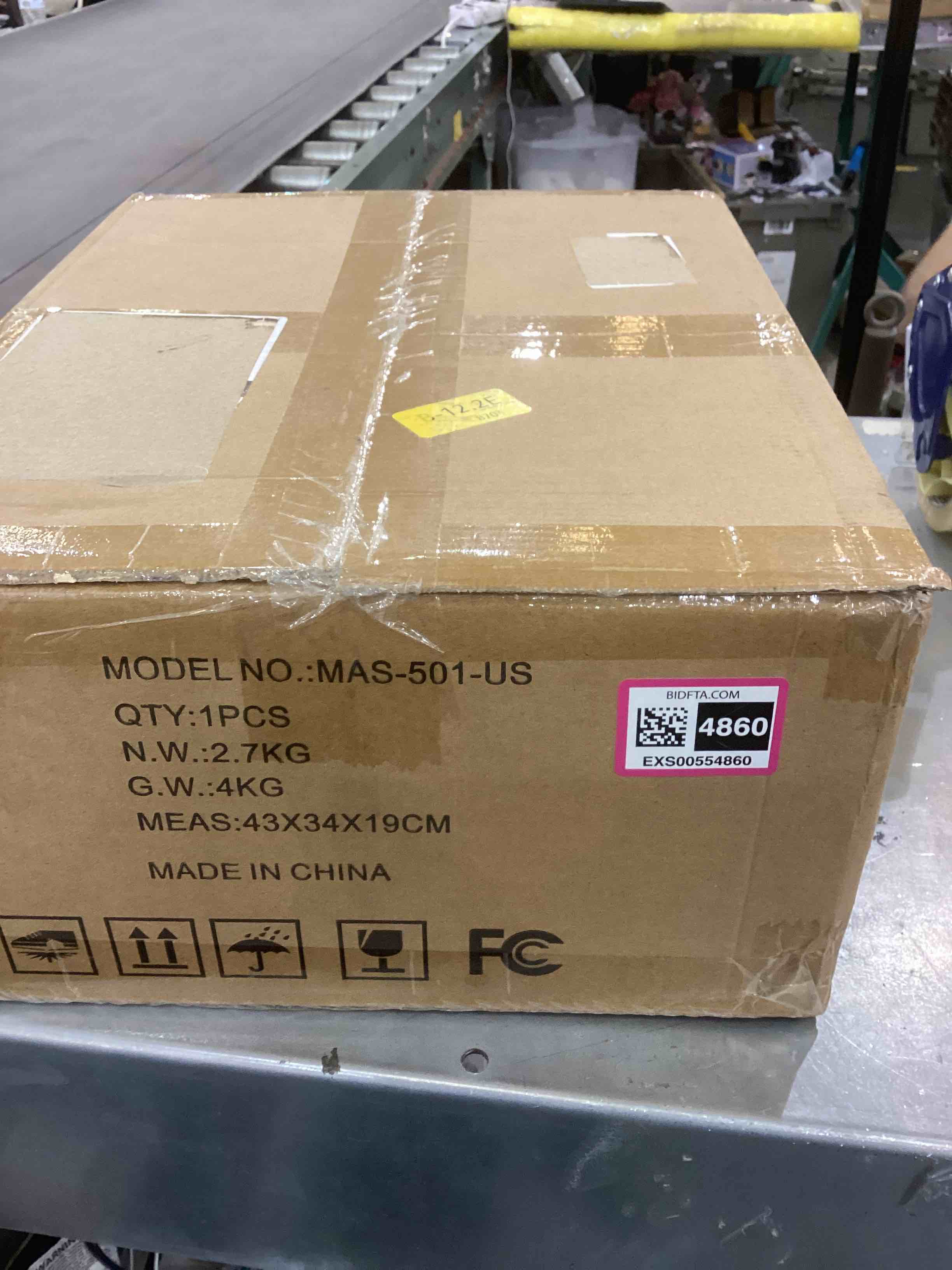 https://s3.amazonaws.com/lotting-images-prod/bidfta/EXS00554860_1693936444328.jpeg