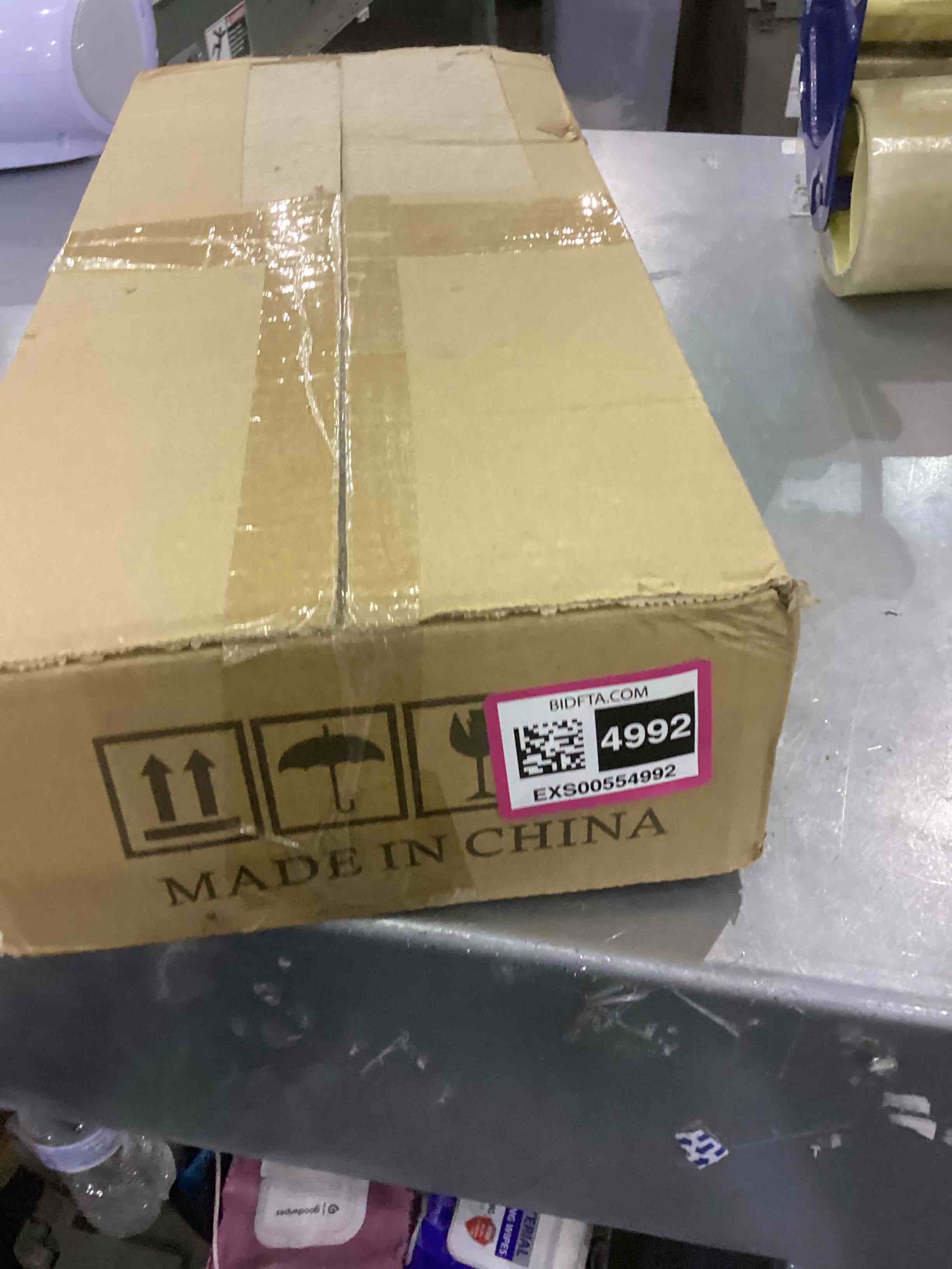 https://s3.amazonaws.com/lotting-images-prod/bidfta/EXS00554992_1694011568478.jpeg