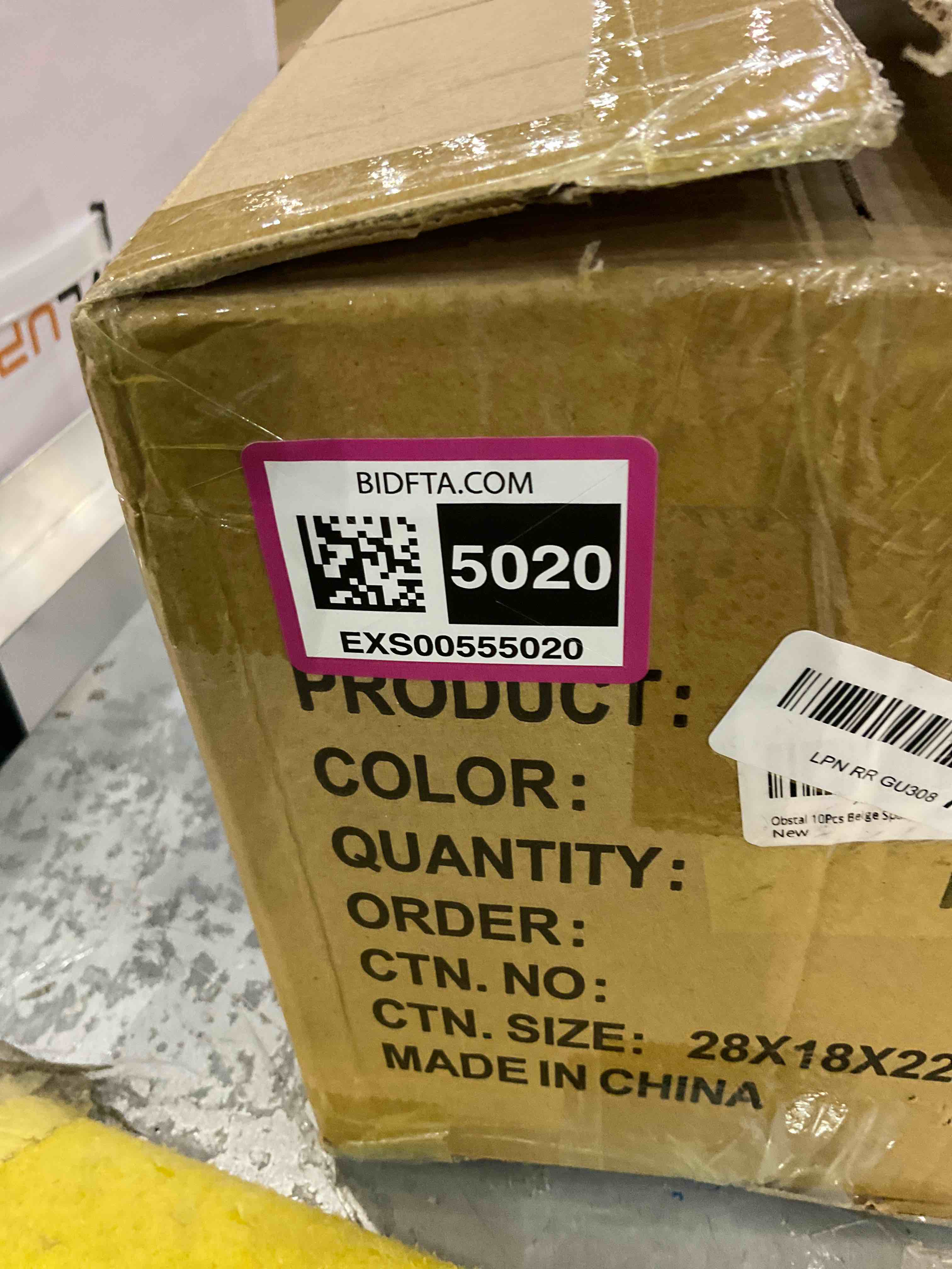 https://s3.amazonaws.com/lotting-images-prod/bidfta/EXS00555020_1693914521335.jpeg