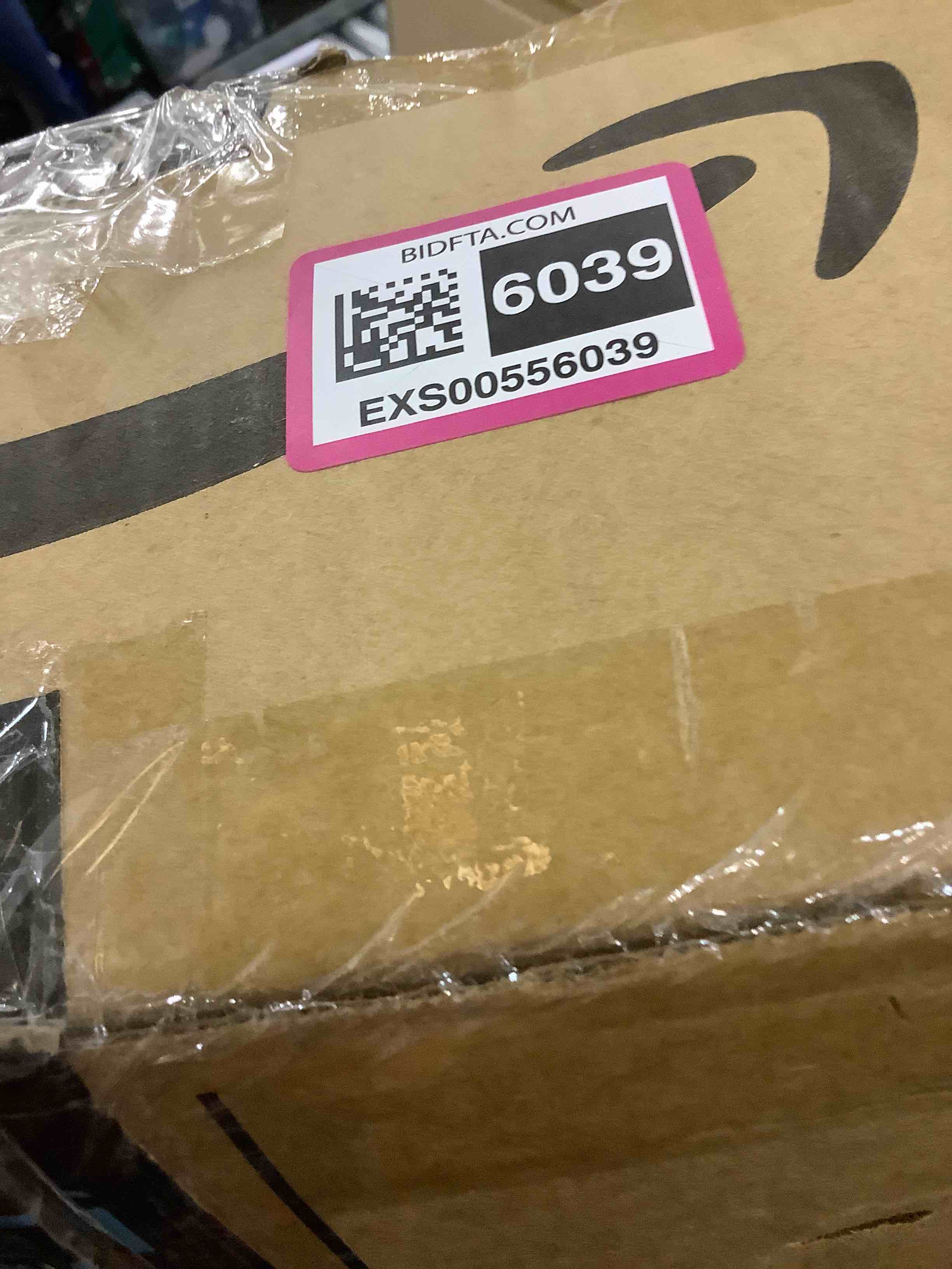 https://s3.amazonaws.com/lotting-images-prod/bidfta/EXS00556039_1694091076526.jpeg