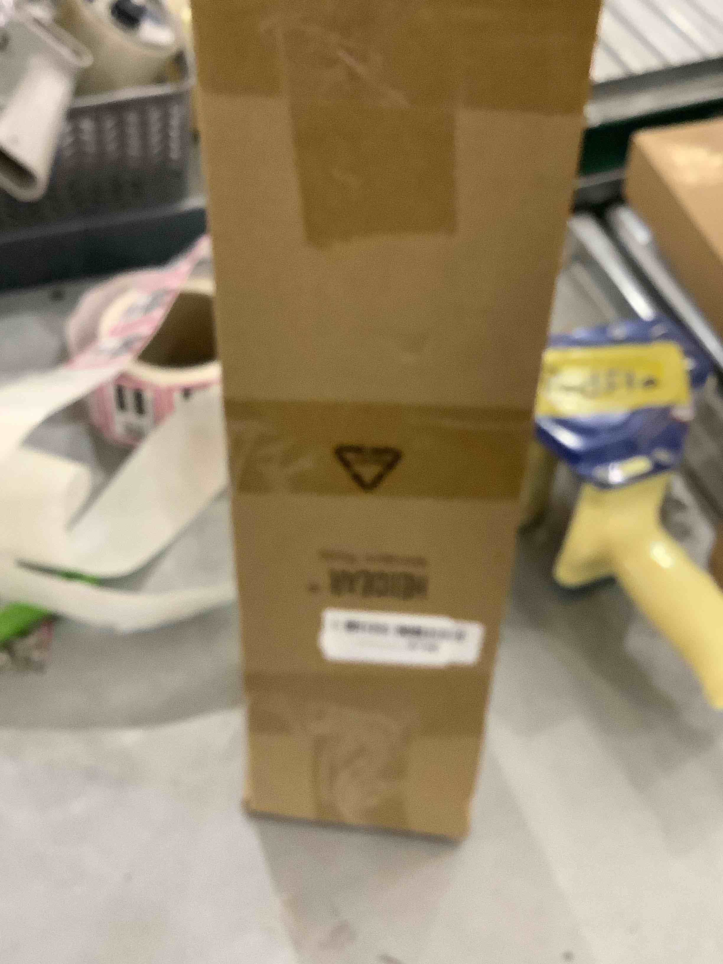 https://s3.amazonaws.com/lotting-images-prod/bidfta/EXS00556078_1694097212318.jpeg