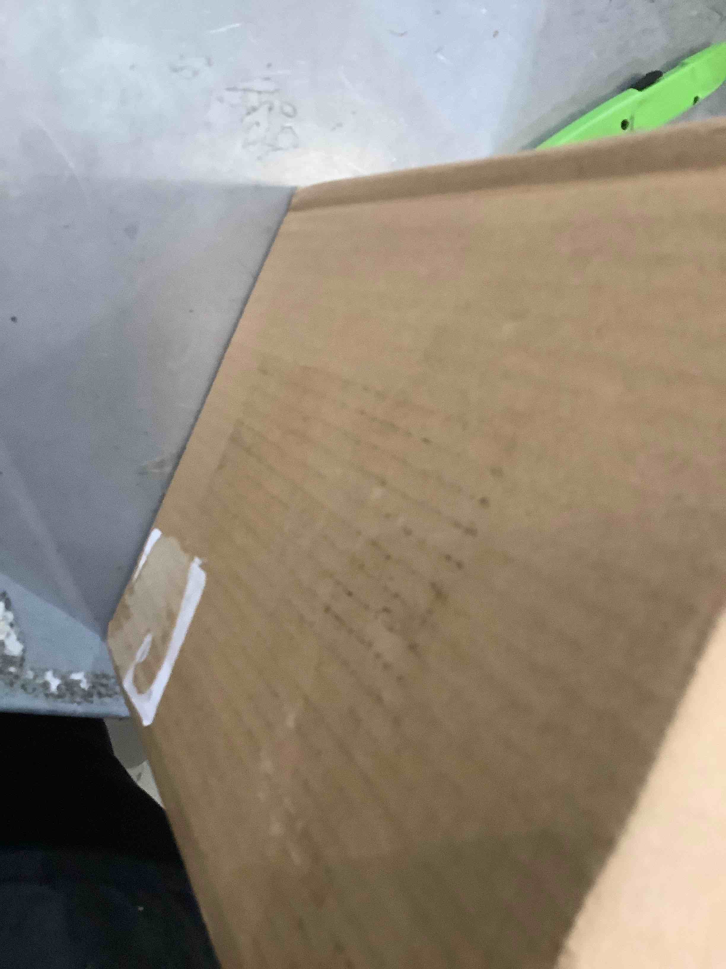 https://s3.amazonaws.com/lotting-images-prod/bidfta/EXS00556182_1694112665783.jpeg
