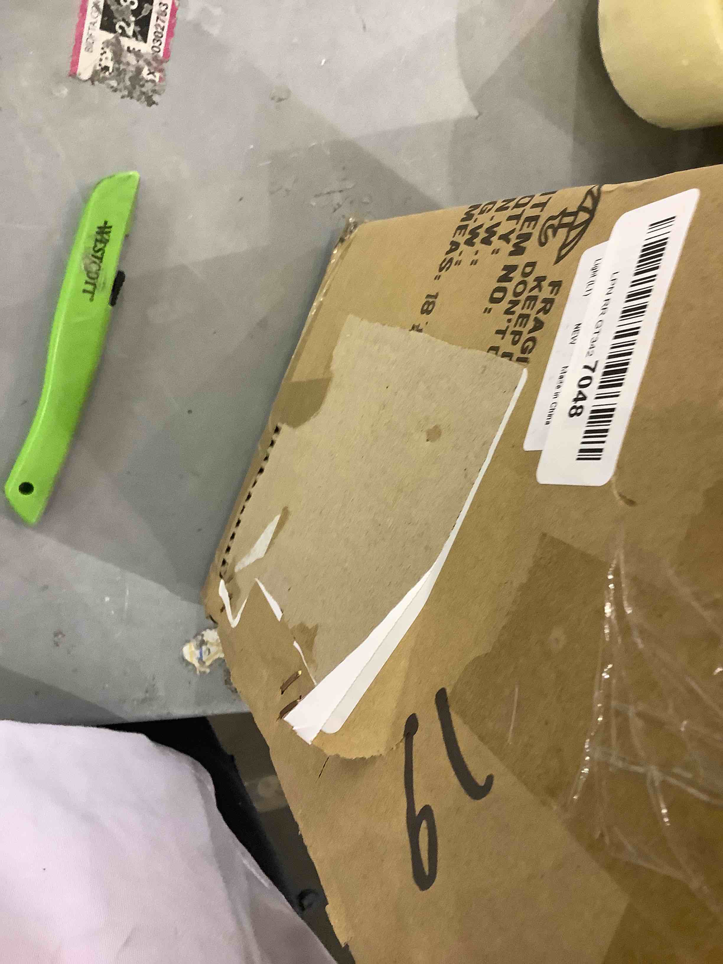 https://s3.amazonaws.com/lotting-images-prod/bidfta/EXS00556238_1694172131743.jpeg