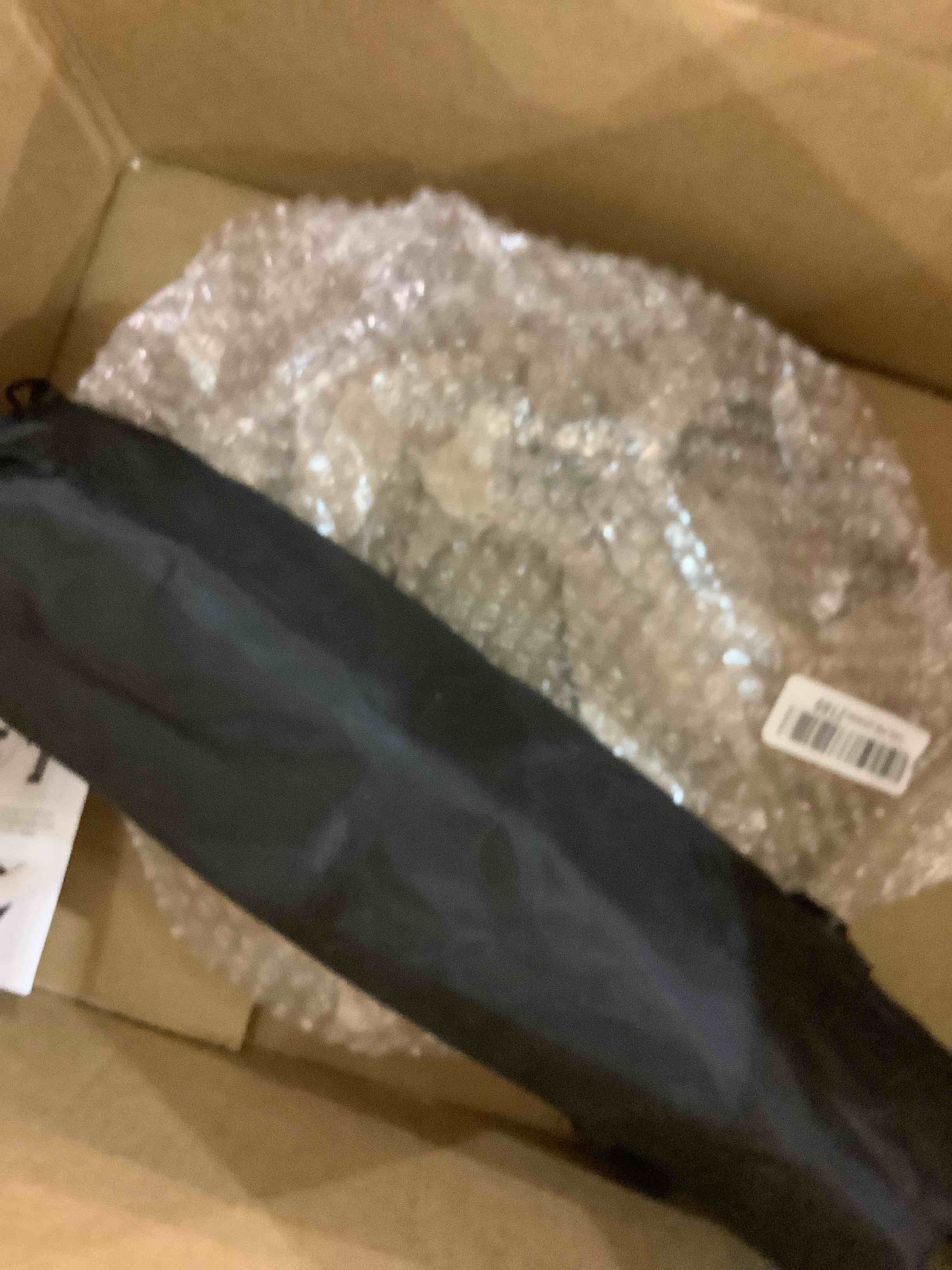 https://s3.amazonaws.com/lotting-images-prod/bidfta/EXS00556306_1694184473023.jpeg
