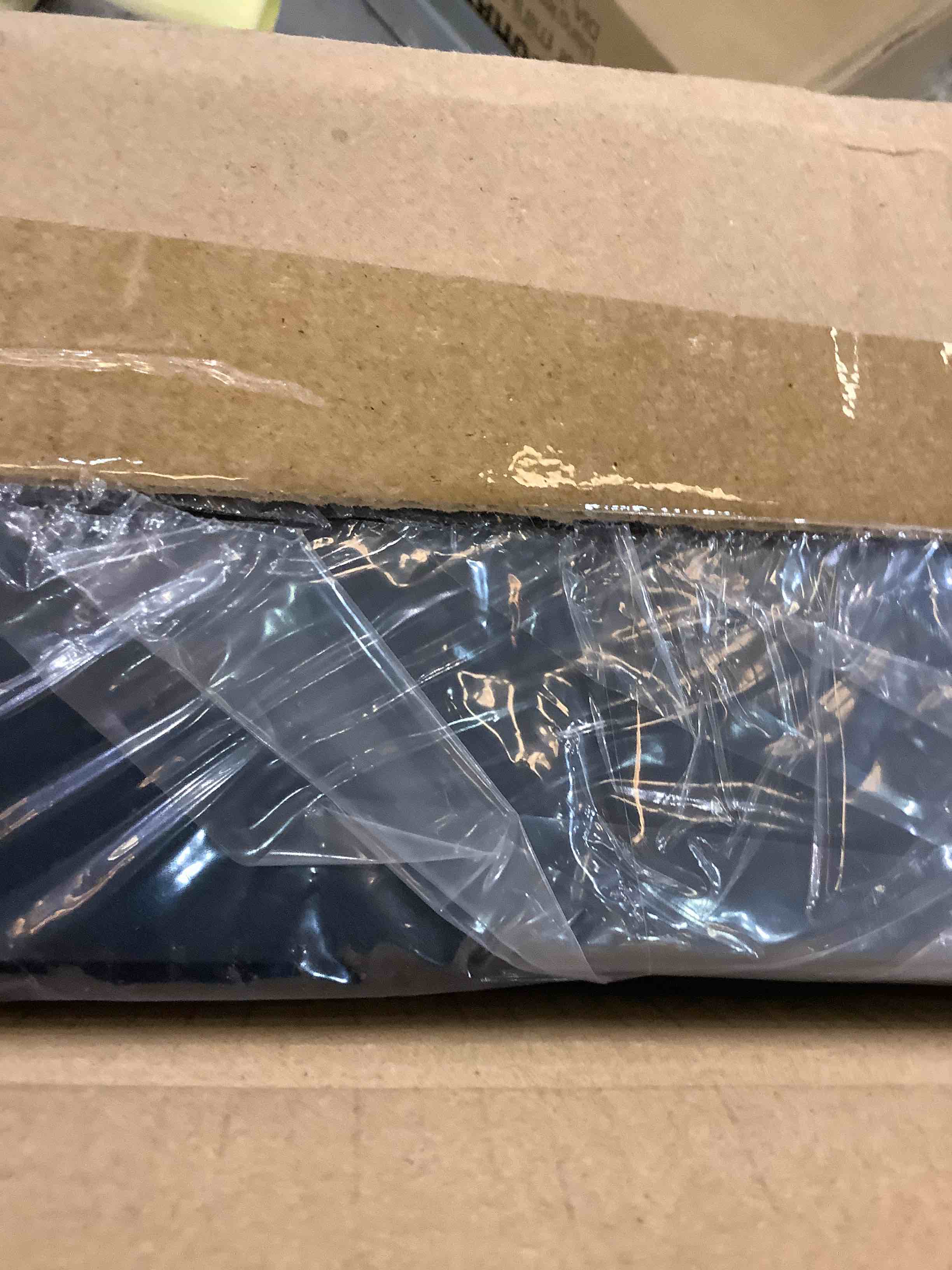 https://s3.amazonaws.com/lotting-images-prod/bidfta/EXS00556314_1694185207496.jpeg