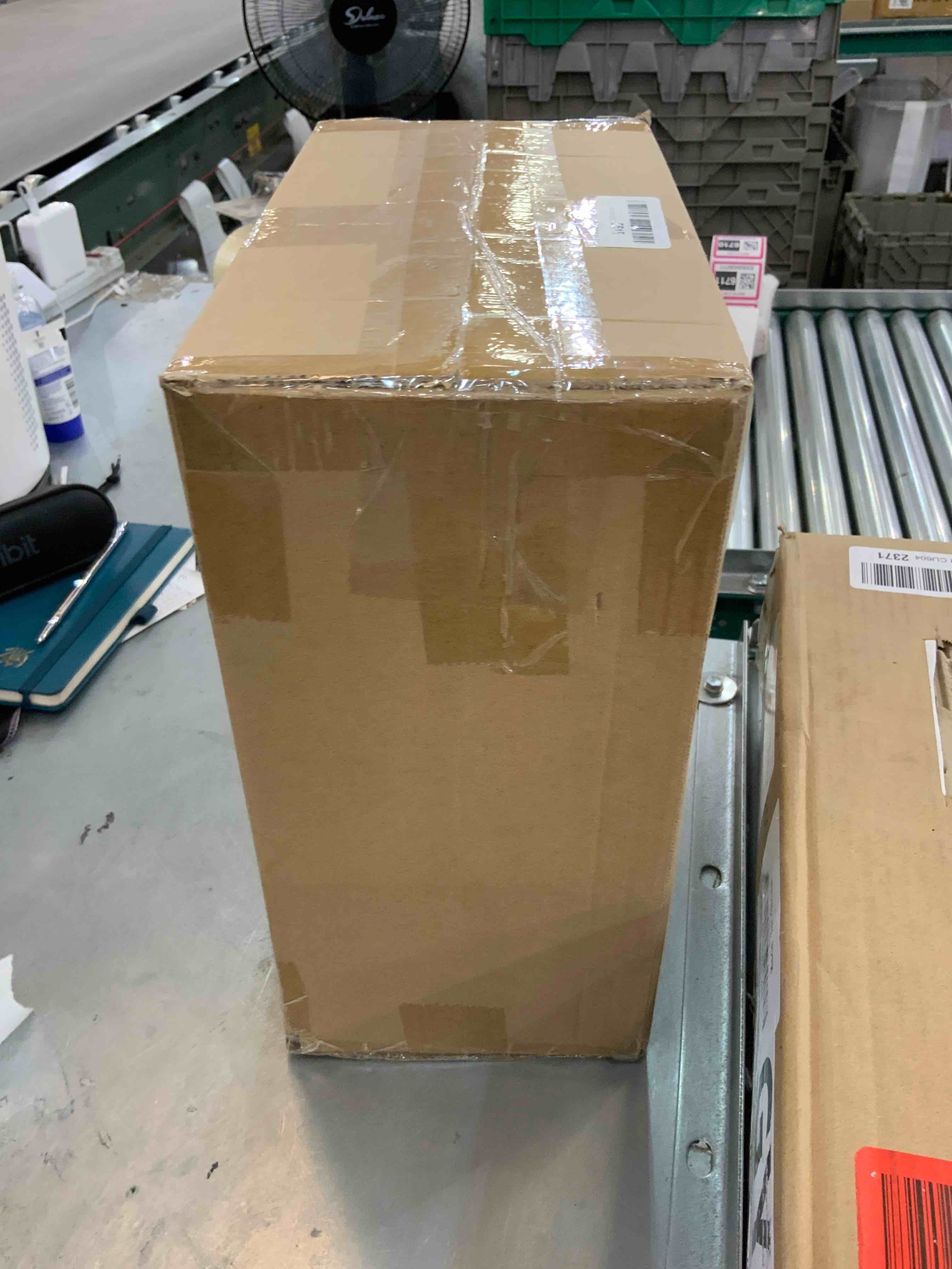 https://s3.amazonaws.com/lotting-images-prod/bidfta/EXS00556570_1693509616572.jpeg