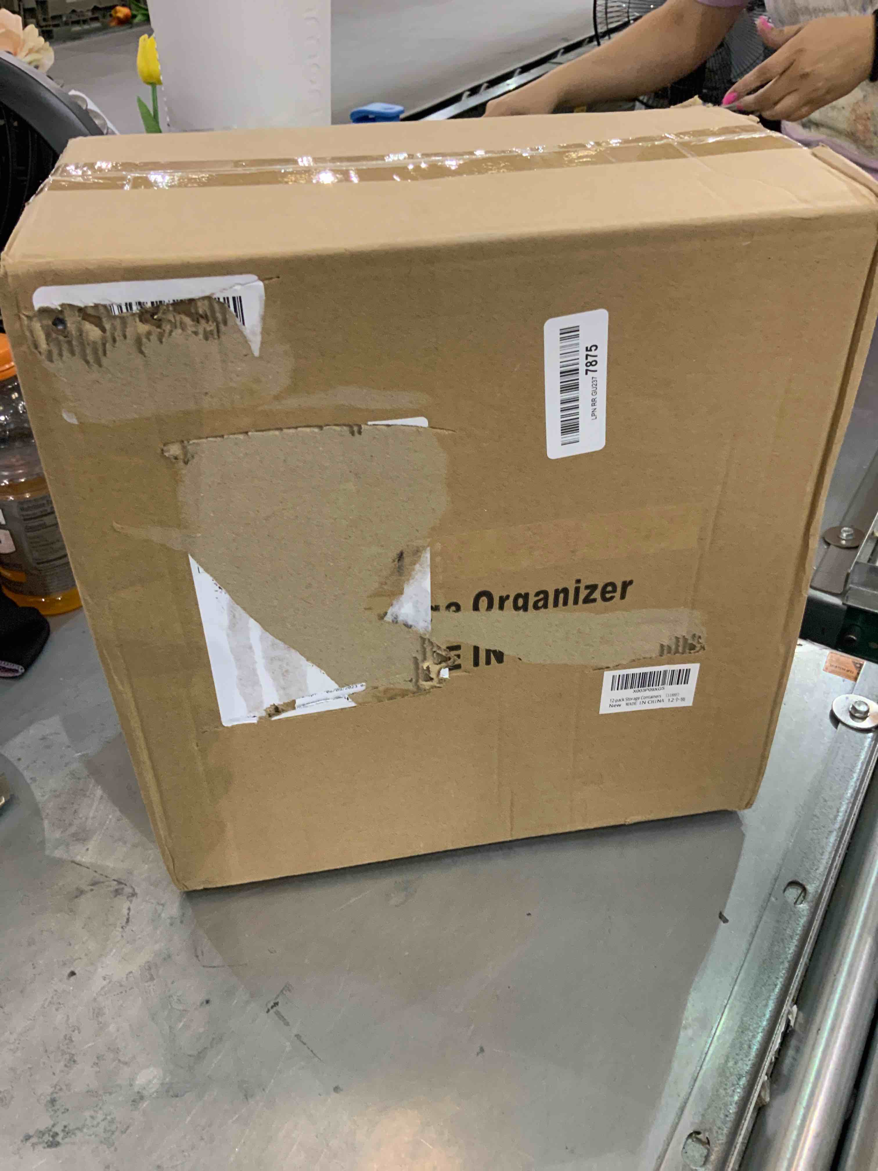 https://s3.amazonaws.com/lotting-images-prod/bidfta/EXS00556670_1693575845529.jpeg