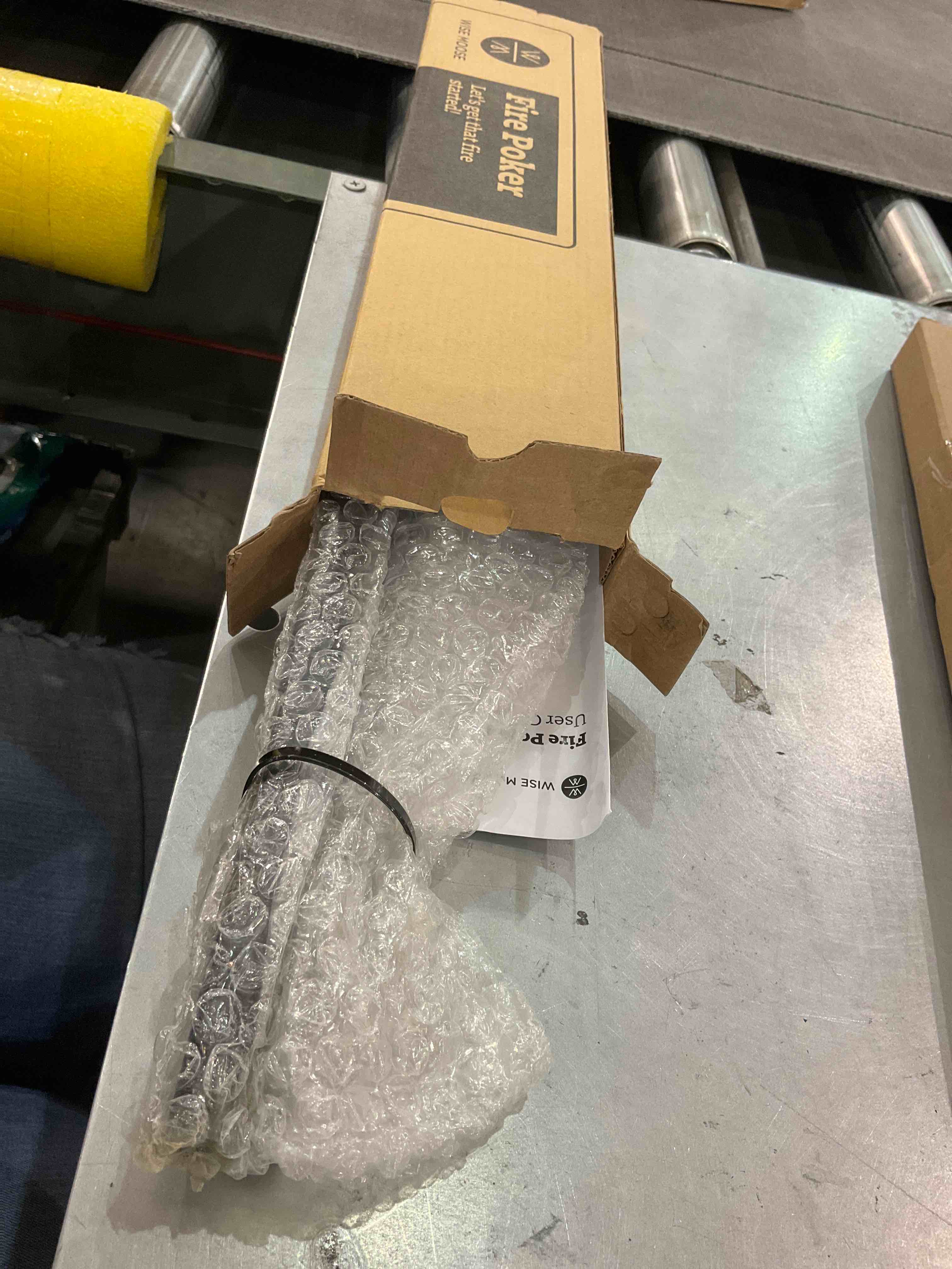 https://s3.amazonaws.com/lotting-images-prod/bidfta/EXS00557120_1693927133875.jpeg