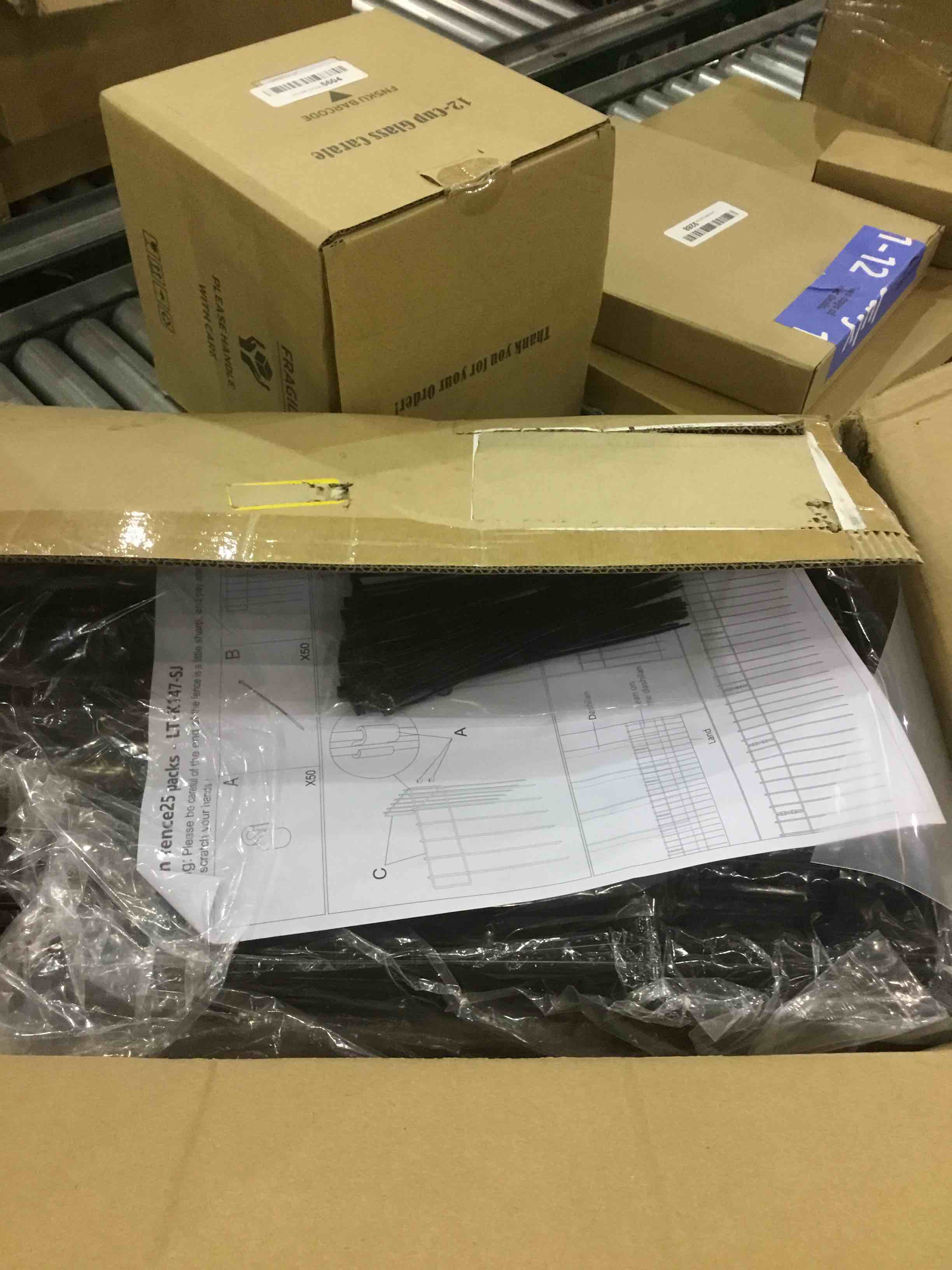 https://s3.amazonaws.com/lotting-images-prod/bidfta/EXS00557592_1693924962548.jpeg