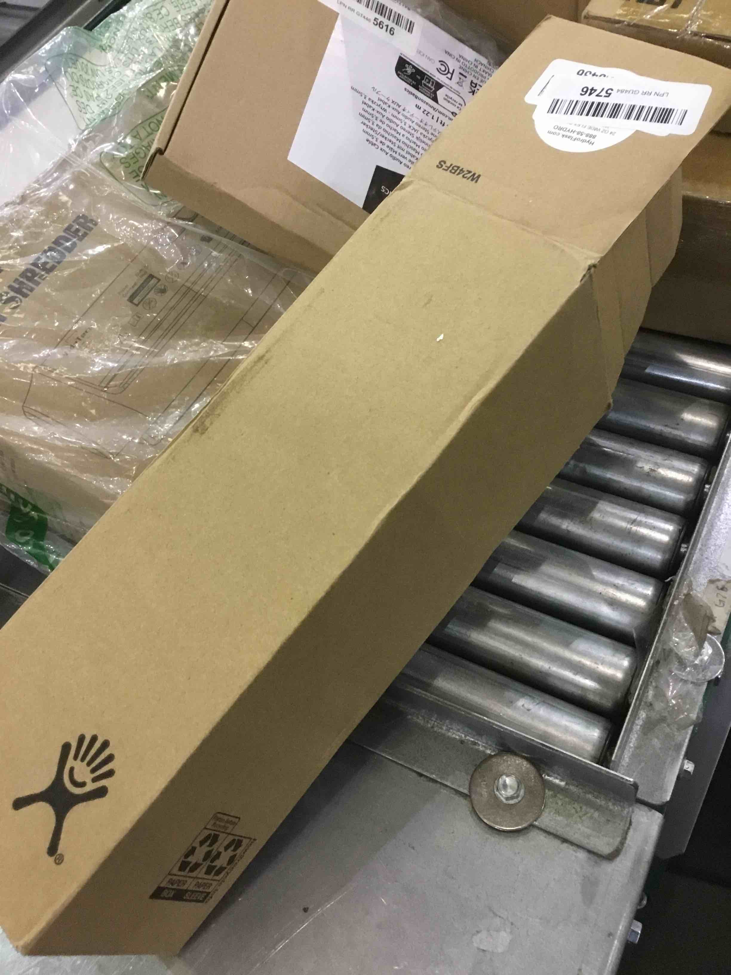 https://s3.amazonaws.com/lotting-images-prod/bidfta/EXS00557679_1693940857974.jpeg