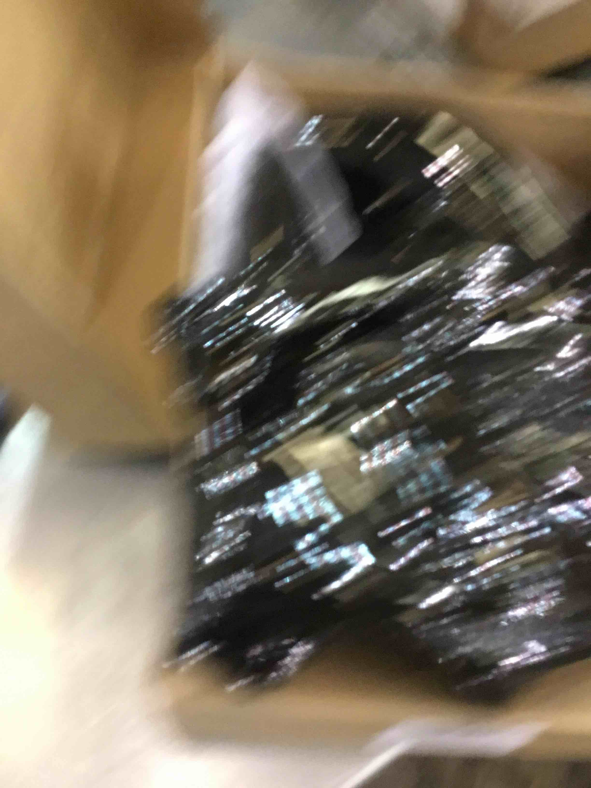 https://s3.amazonaws.com/lotting-images-prod/bidfta/EXS00557924_1694097585076.jpeg