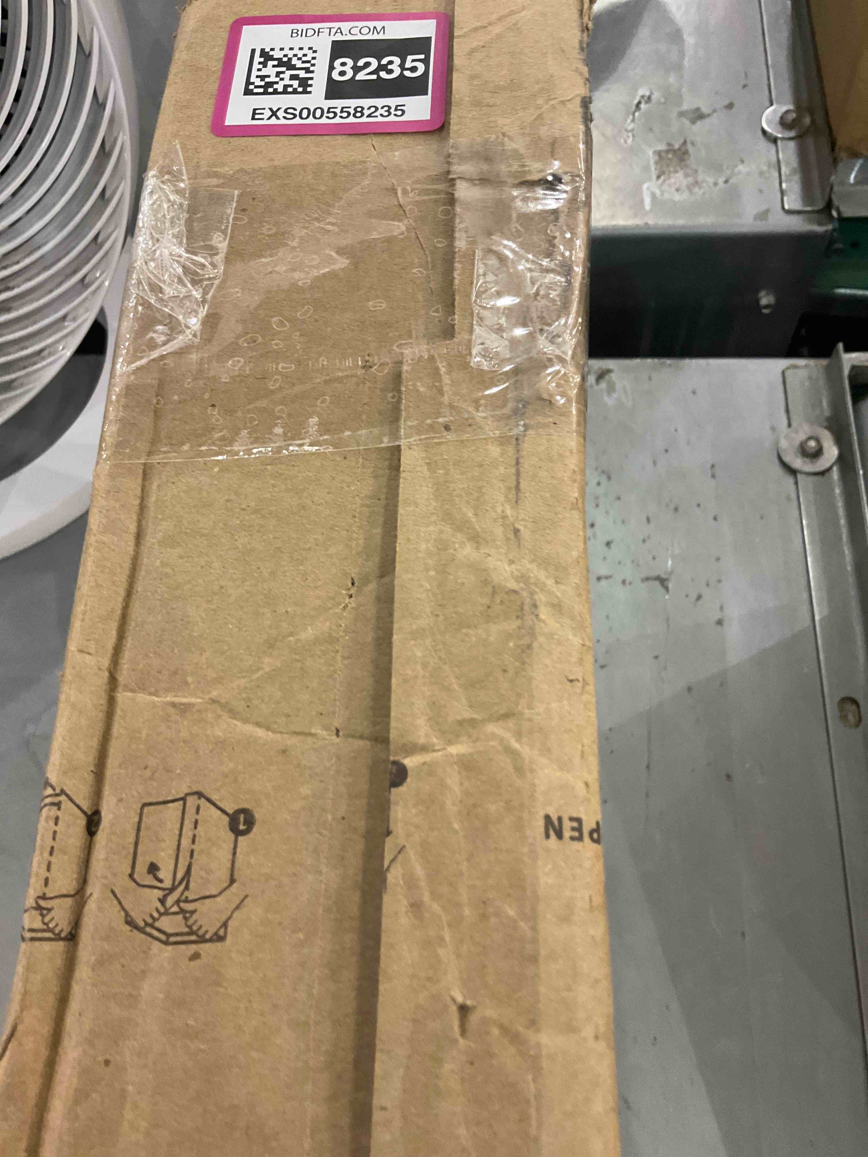 https://s3.amazonaws.com/lotting-images-prod/bidfta/EXS00558235_1694088244748.jpeg