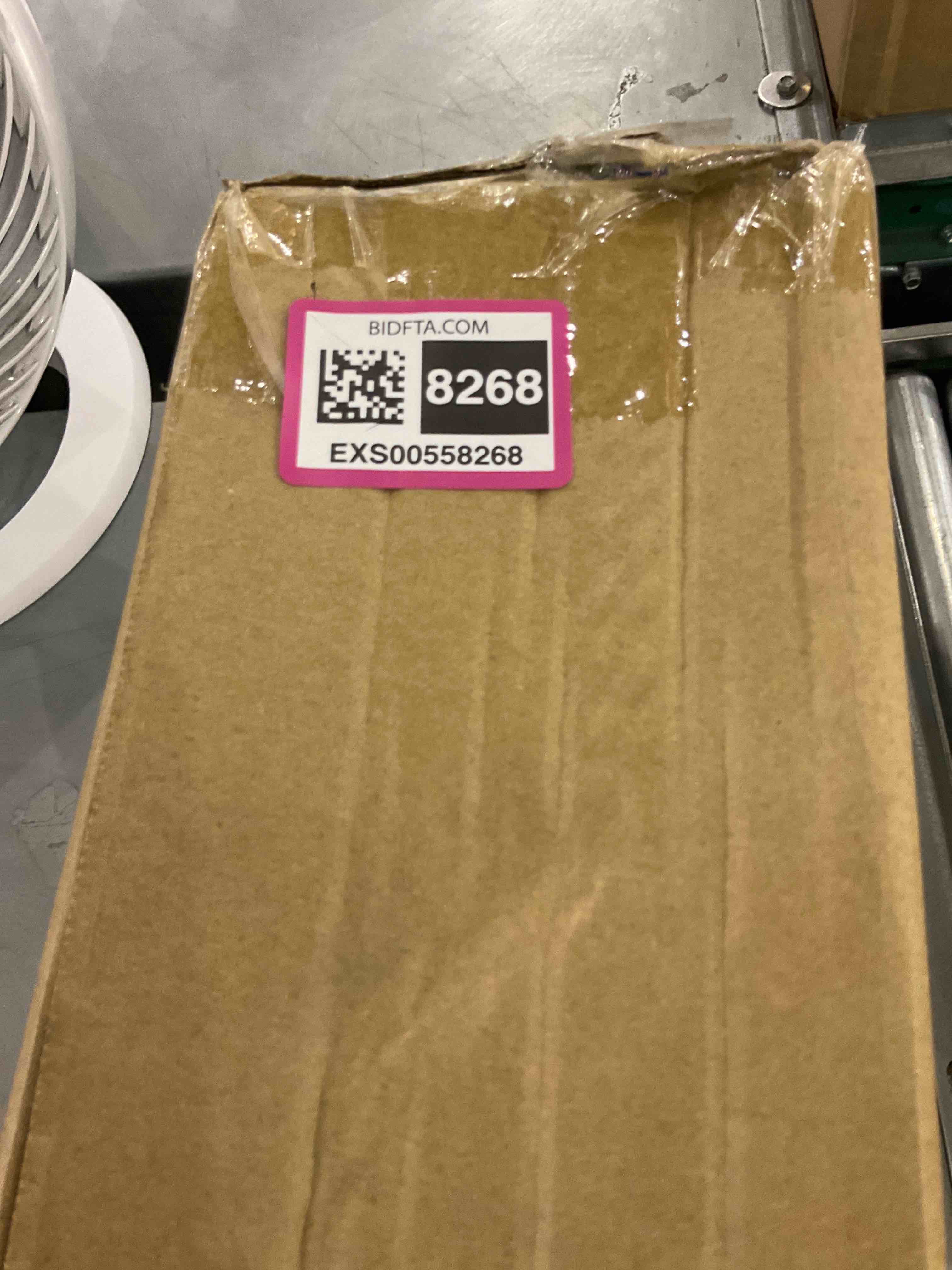 https://s3.amazonaws.com/lotting-images-prod/bidfta/EXS00558268_1694090924272.jpeg