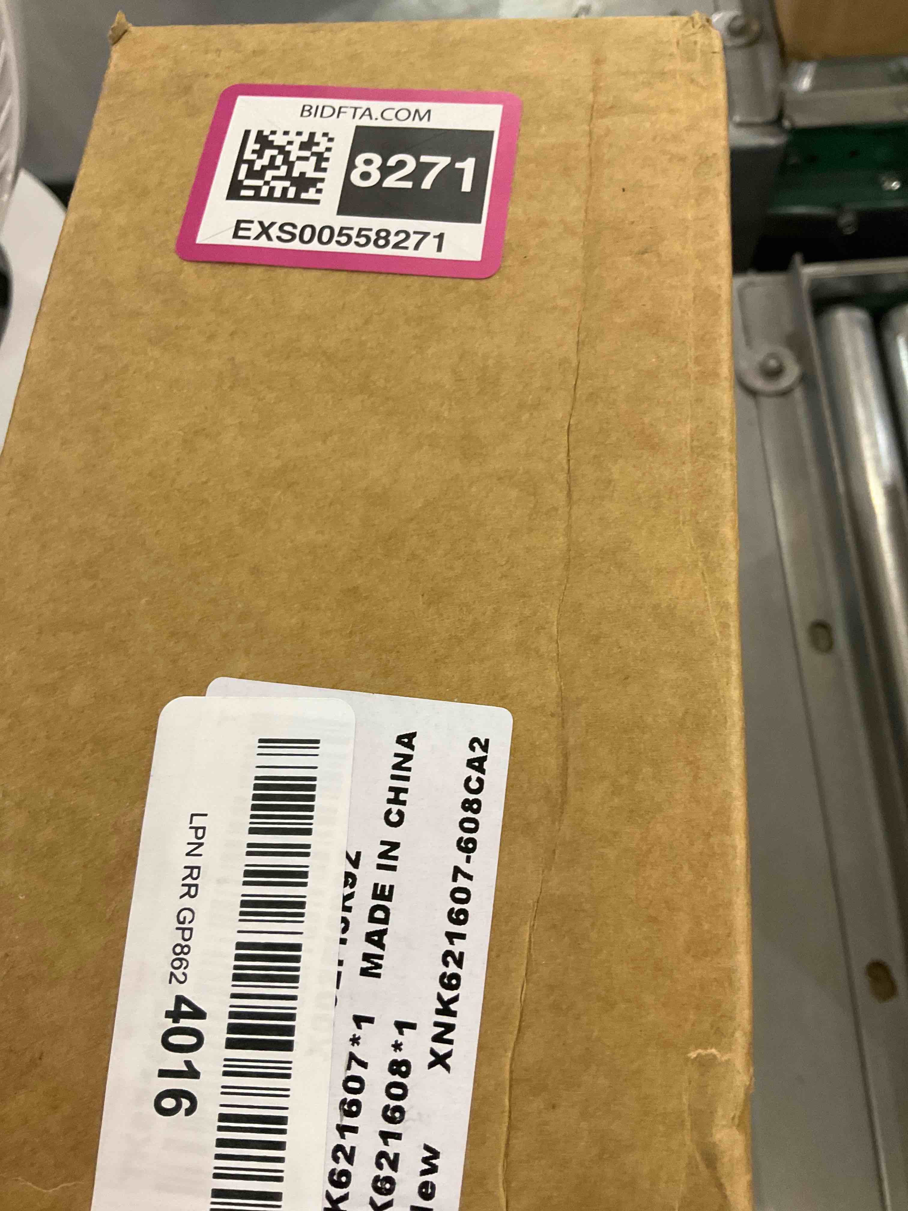 https://s3.amazonaws.com/lotting-images-prod/bidfta/EXS00558271_1694091225823.jpeg