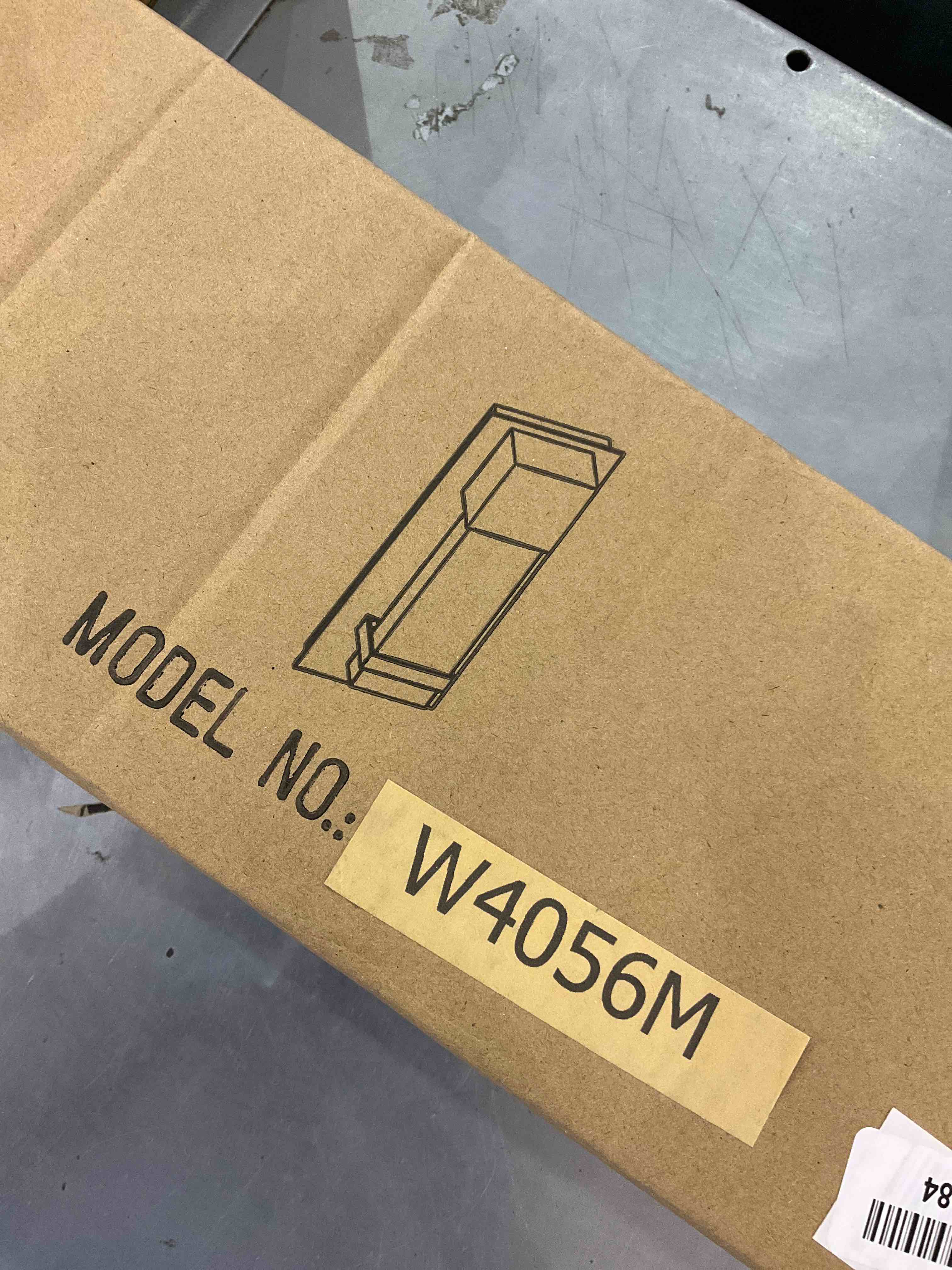 https://s3.amazonaws.com/lotting-images-prod/bidfta/EXS00559097_1694087498972.jpeg