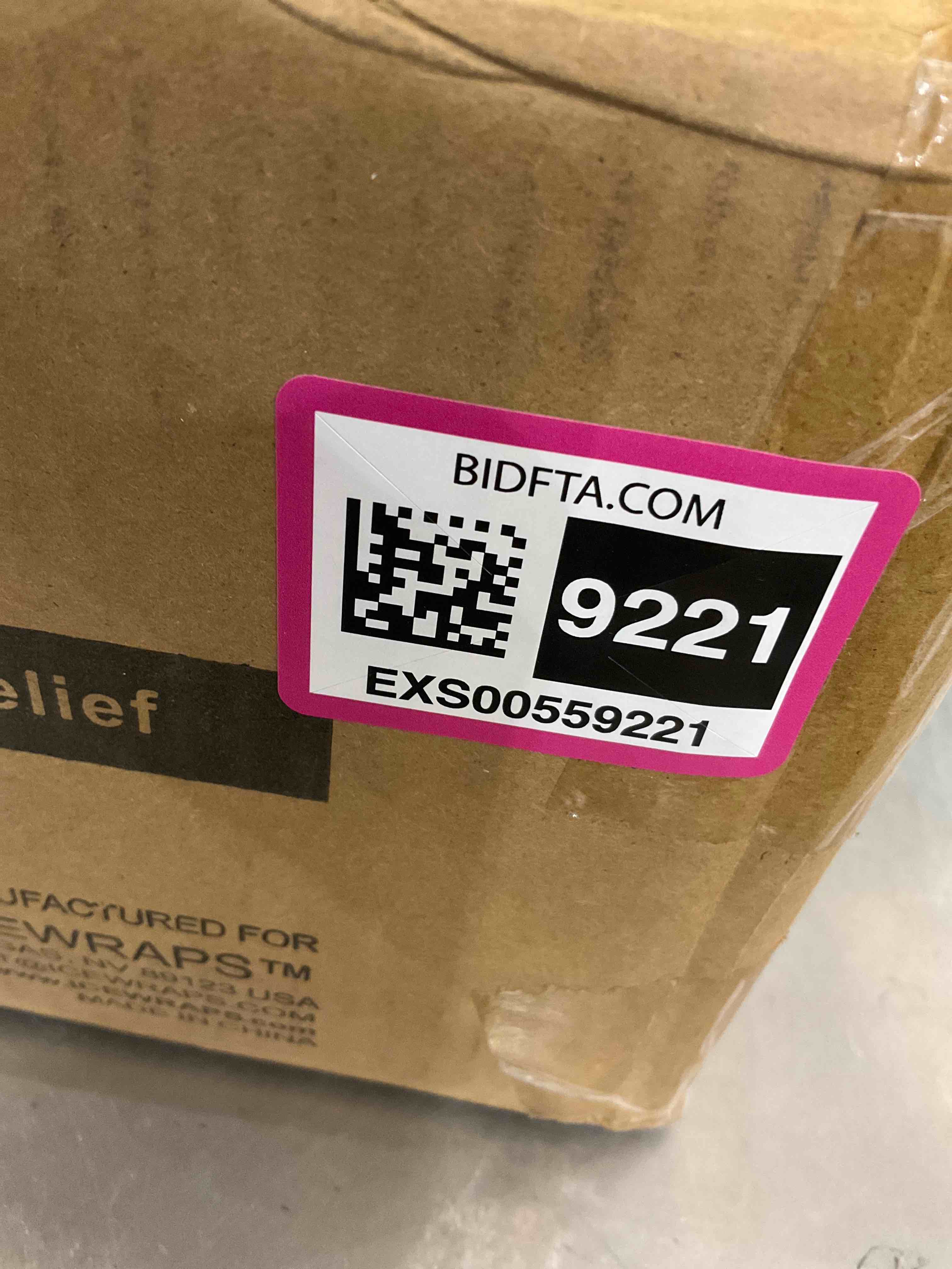 https://s3.amazonaws.com/lotting-images-prod/bidfta/EXS00559221_1694108086018.jpeg