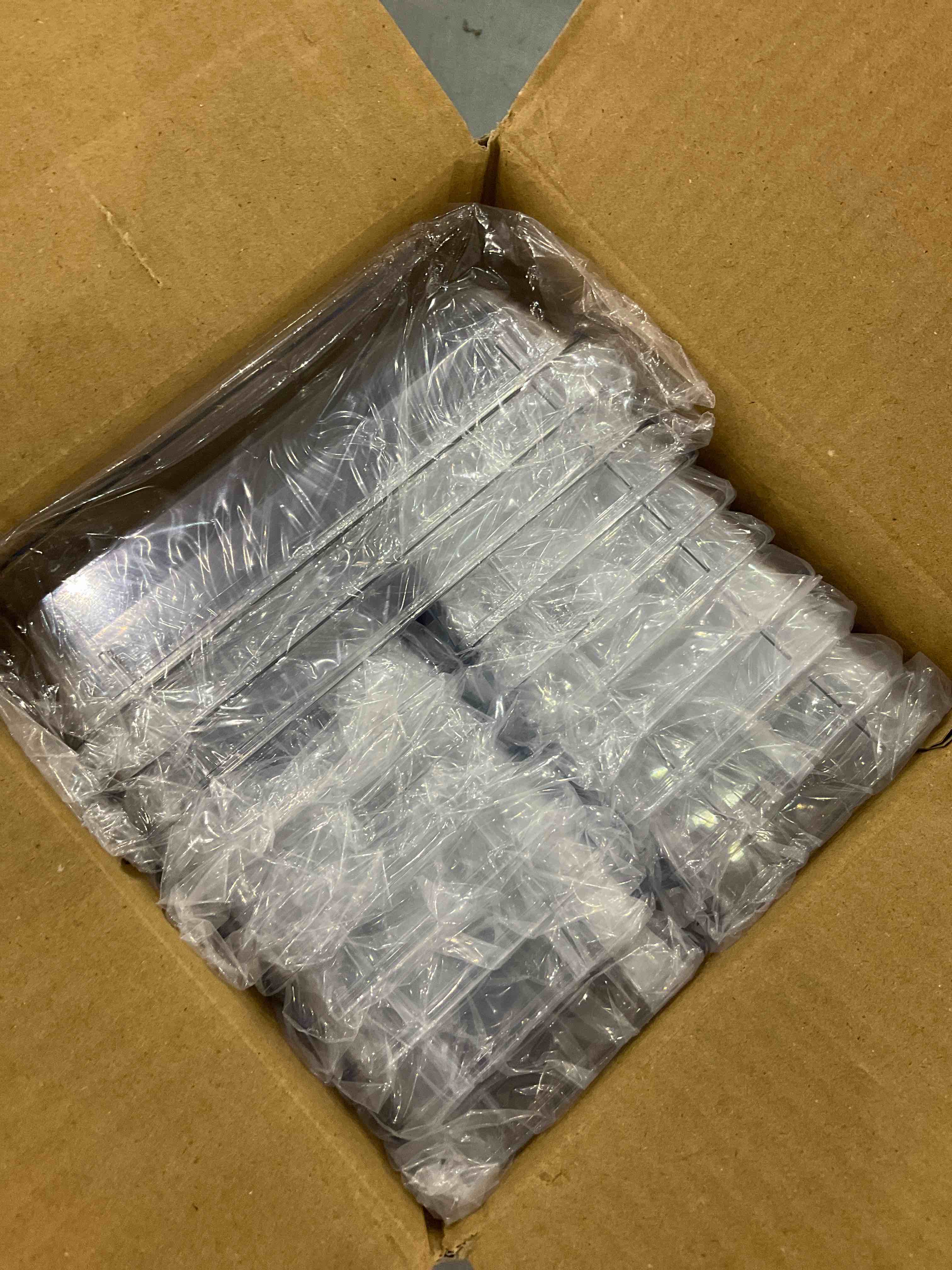 https://s3.amazonaws.com/lotting-images-prod/bidfta/EXS00559286_1694171563368.jpeg