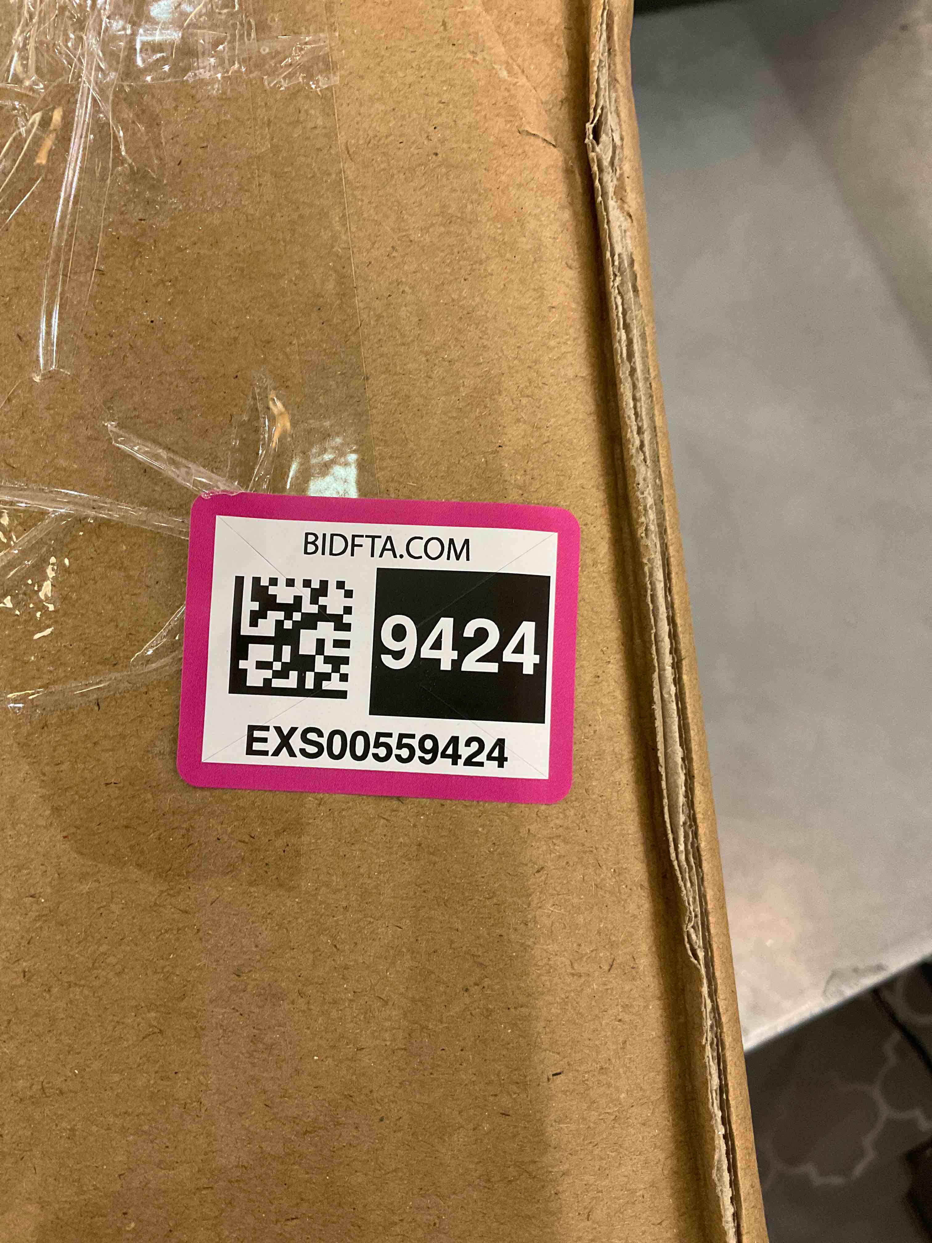 https://s3.amazonaws.com/lotting-images-prod/bidfta/EXS00559424_1694187346000.jpeg