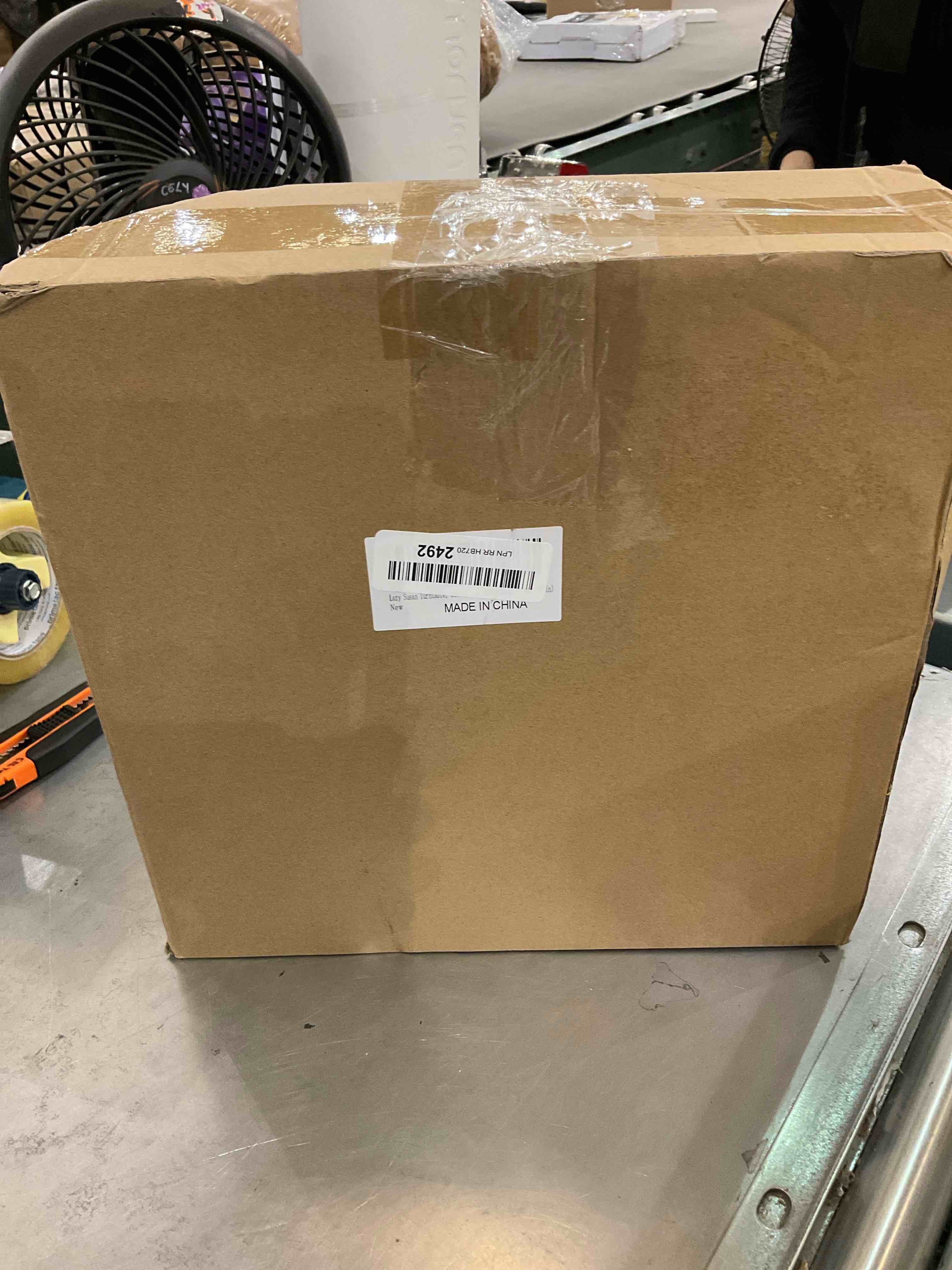 https://s3.amazonaws.com/lotting-images-prod/bidfta/EXS00560025_1699292766587.jpeg