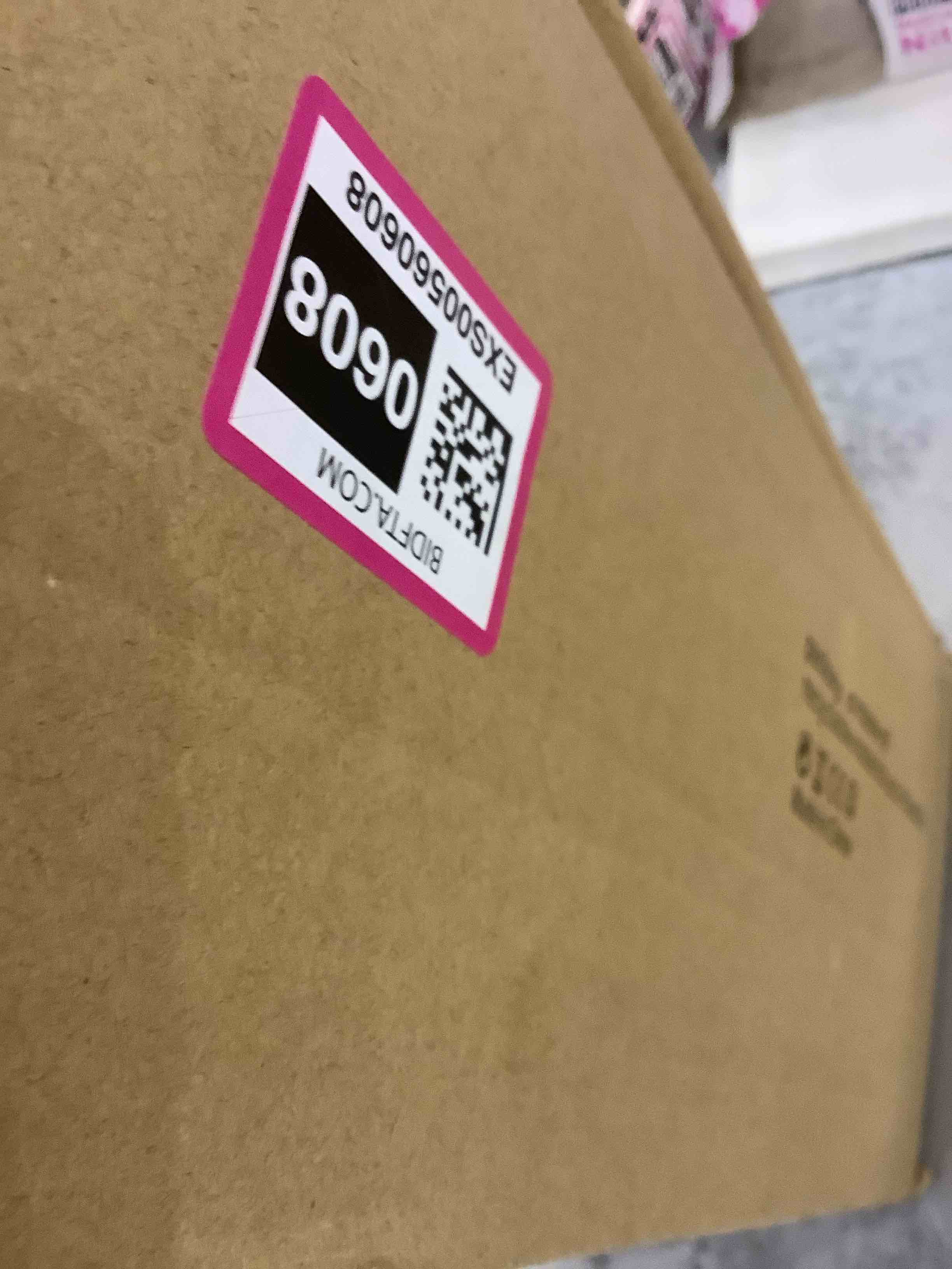 https://s3.amazonaws.com/lotting-images-prod/bidfta/EXS00560608_1699369977494.jpeg