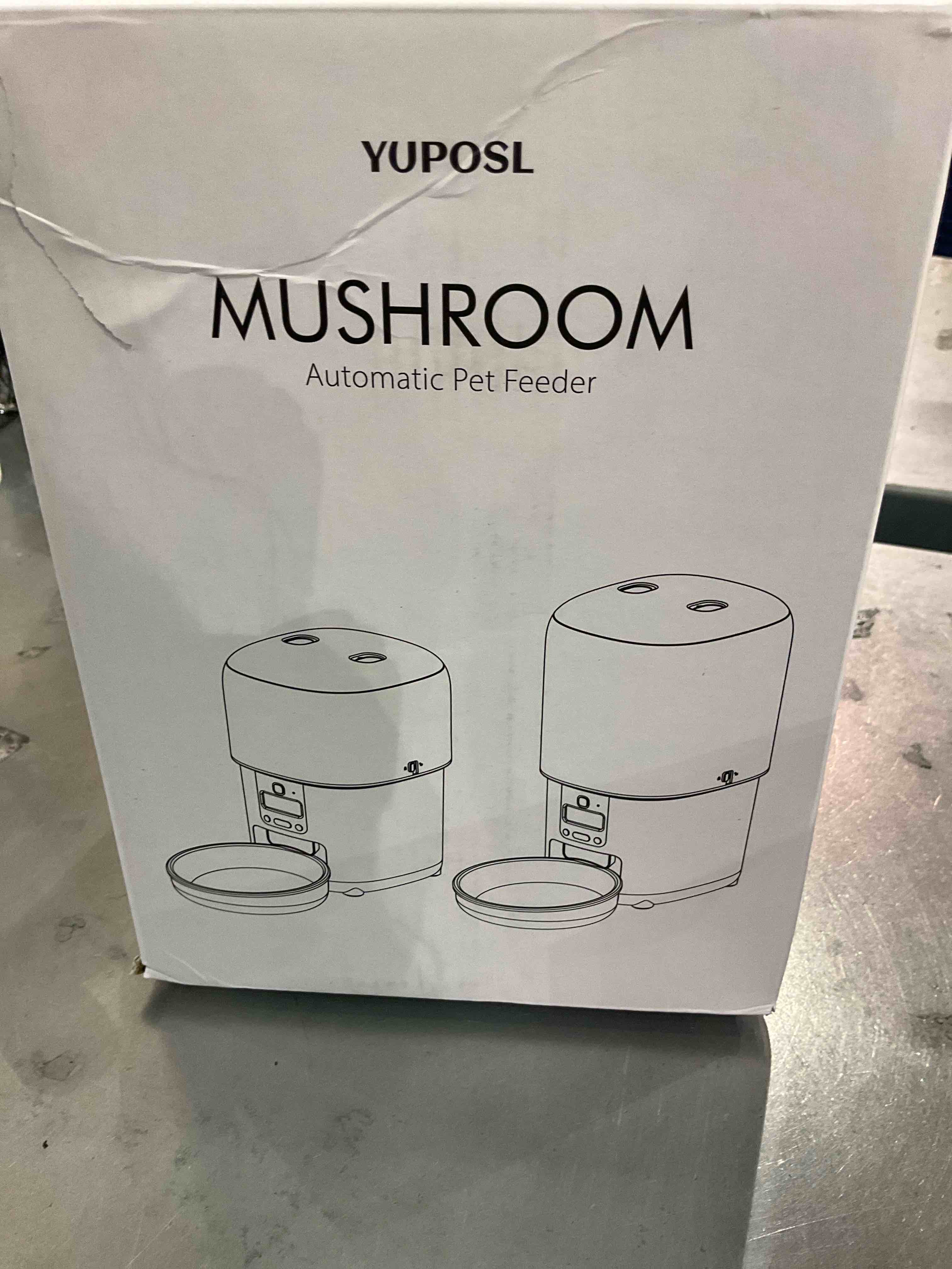 MUSHROOMAutomatic Pet Feeder