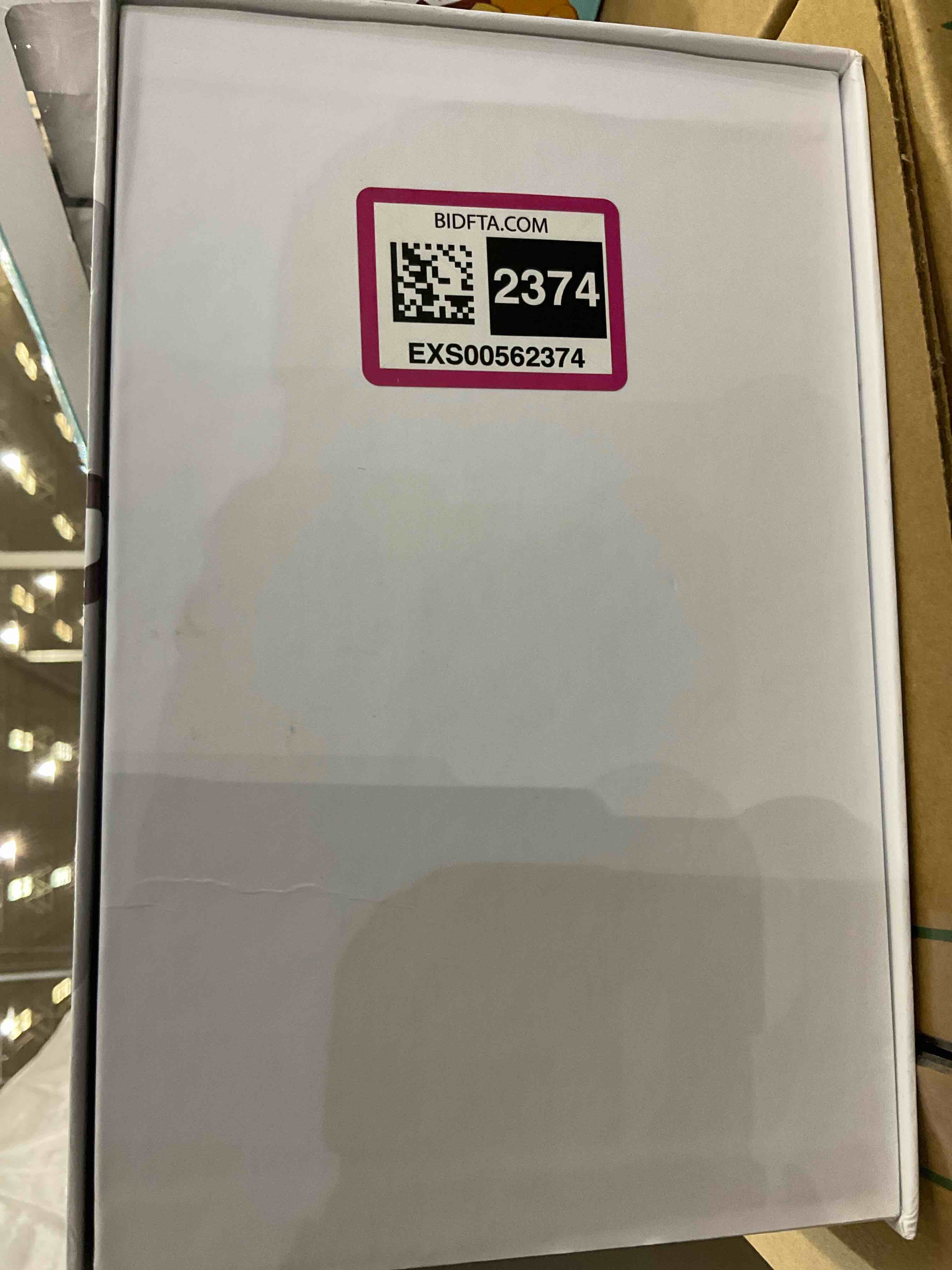 https://s3.amazonaws.com/lotting-images-prod/bidfta/EXS00562374_1700156710766.jpeg