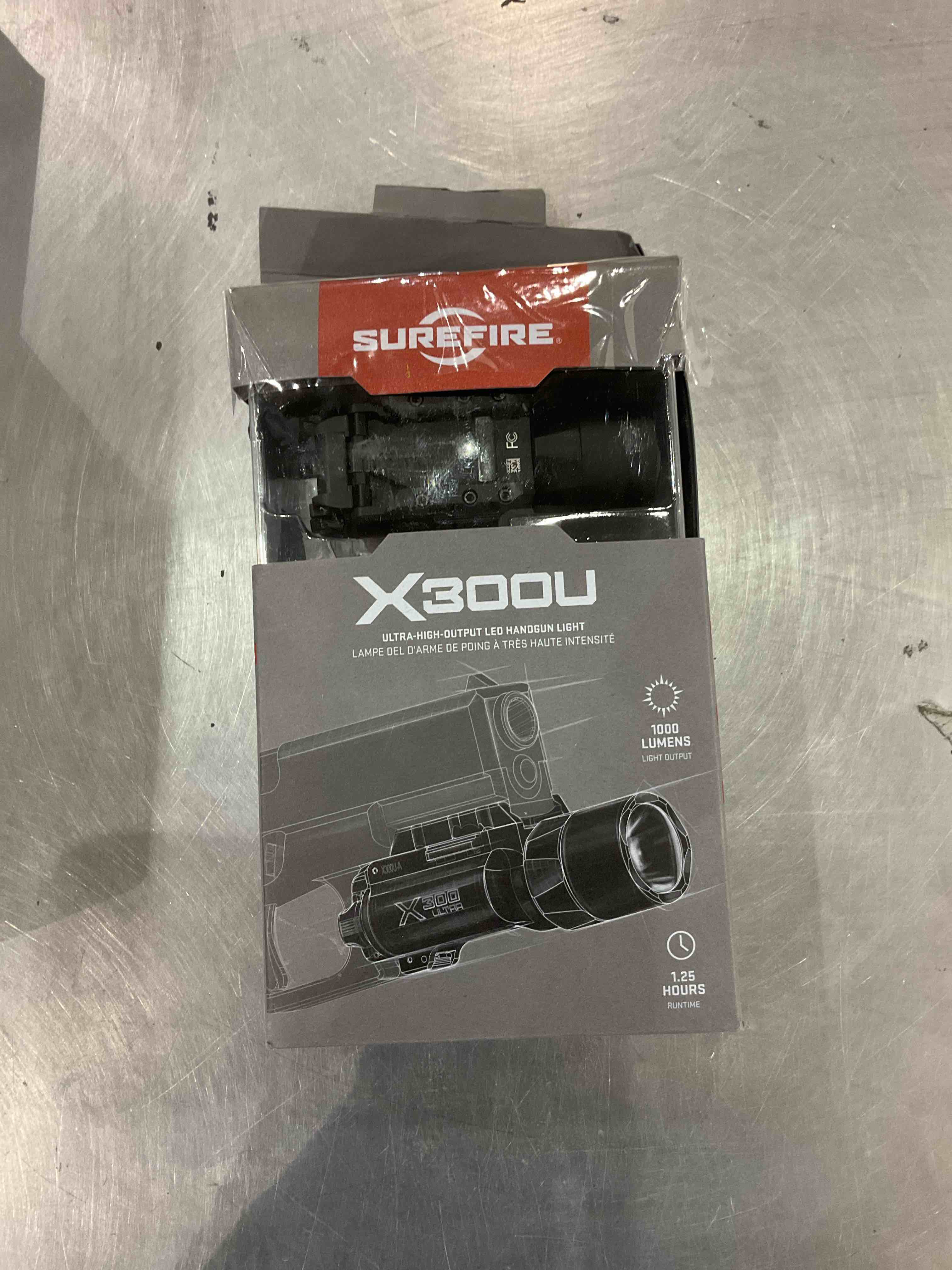 SureFire X300 Ultra High Ouput LED Weaponlight, Black