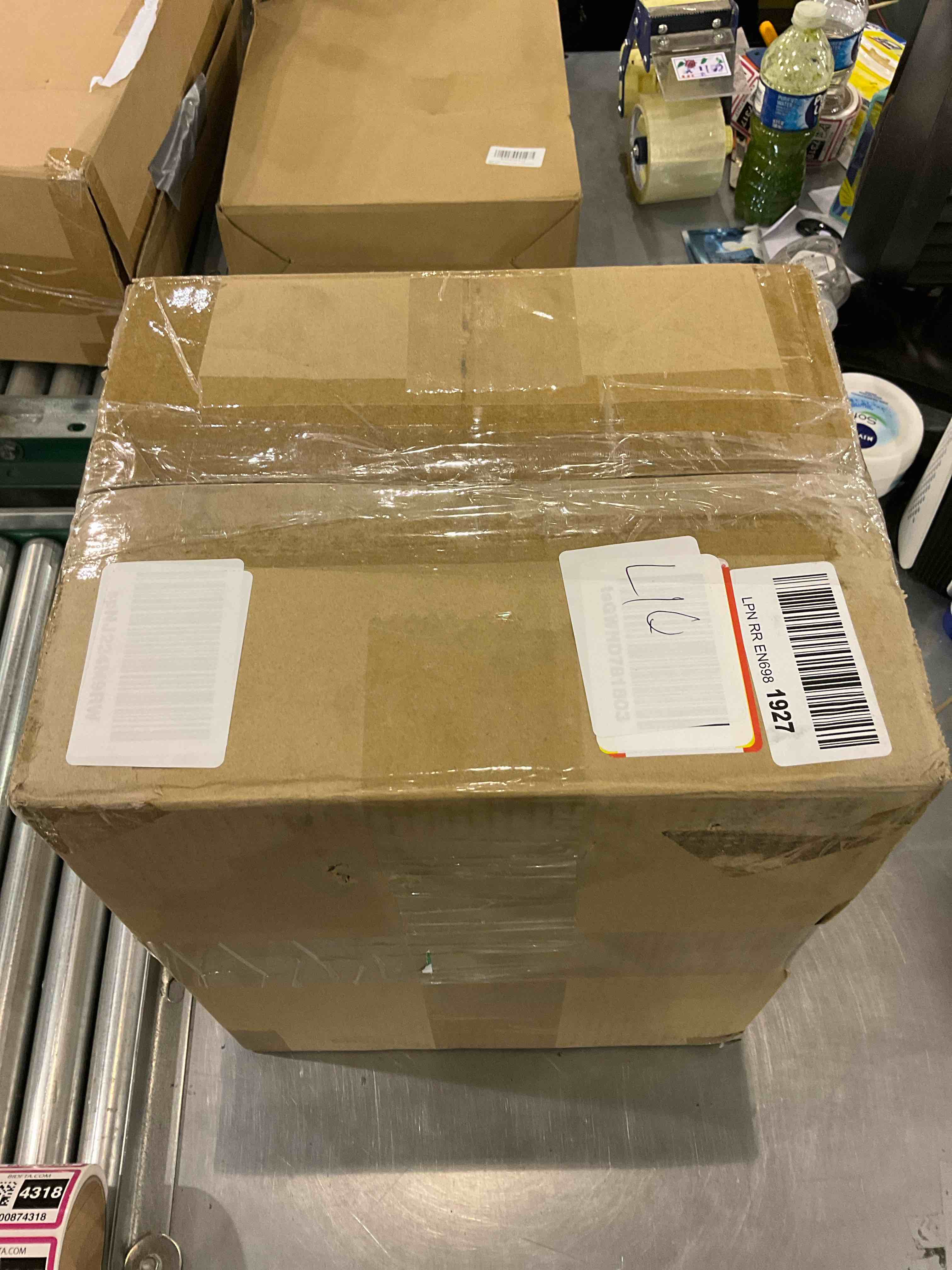 https://s3.amazonaws.com/lotting-images-prod/bidfta/EXS00564081_1698840097435.jpeg