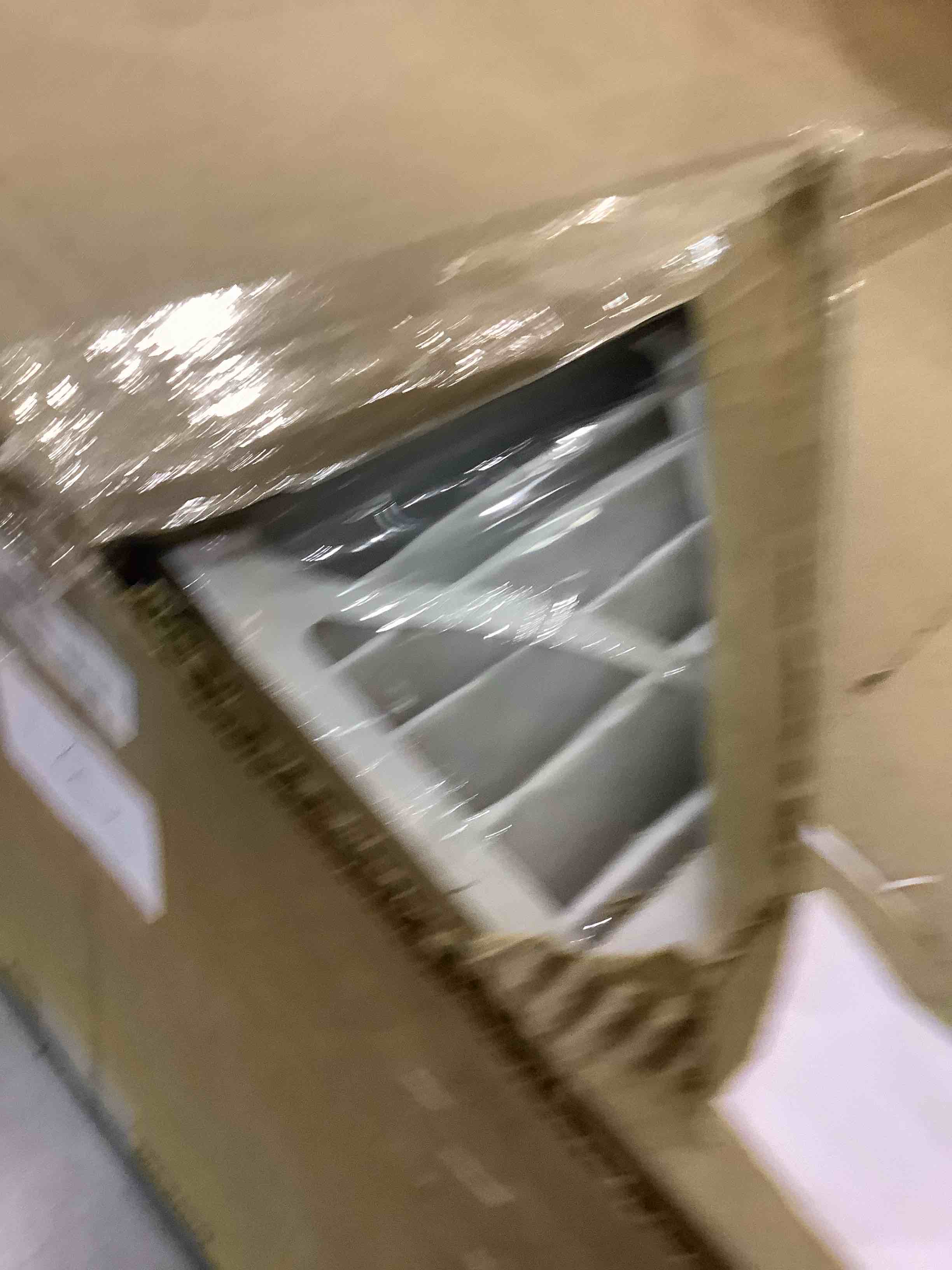 https://s3.amazonaws.com/lotting-images-prod/bidfta/EXS00564120_1698846665308.jpeg